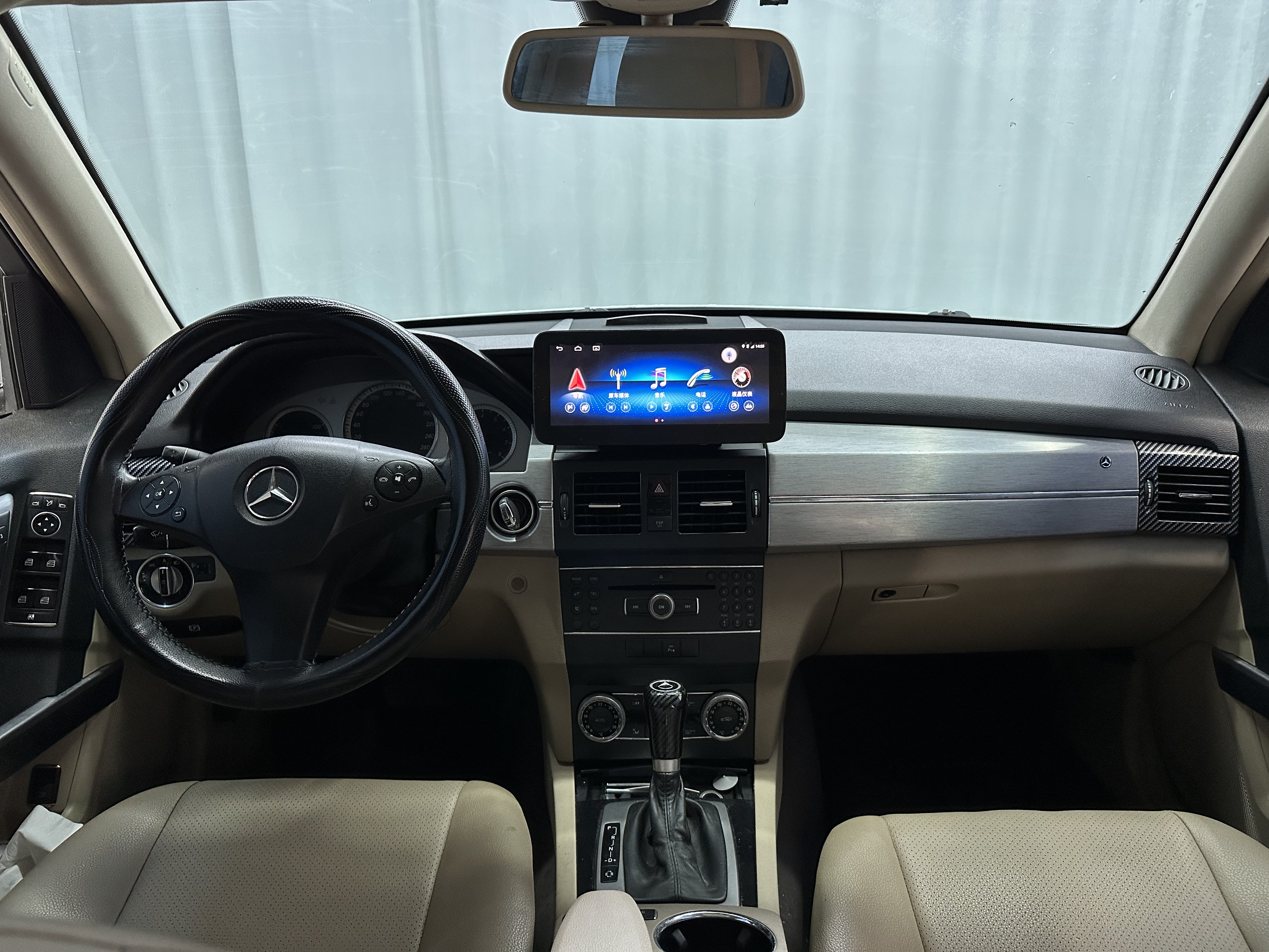 Mercedes-Benz GLK Class (Imported) 2010 #5 Mercedes-Benz GLK Class (Imported) 2010 car image #5