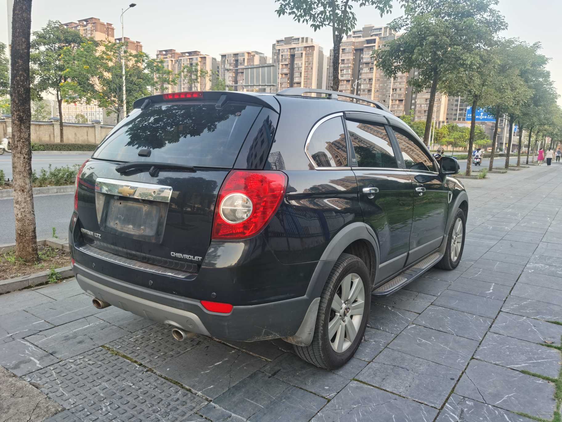 Chevrolet Captiva (Imported) 2010 car image #5