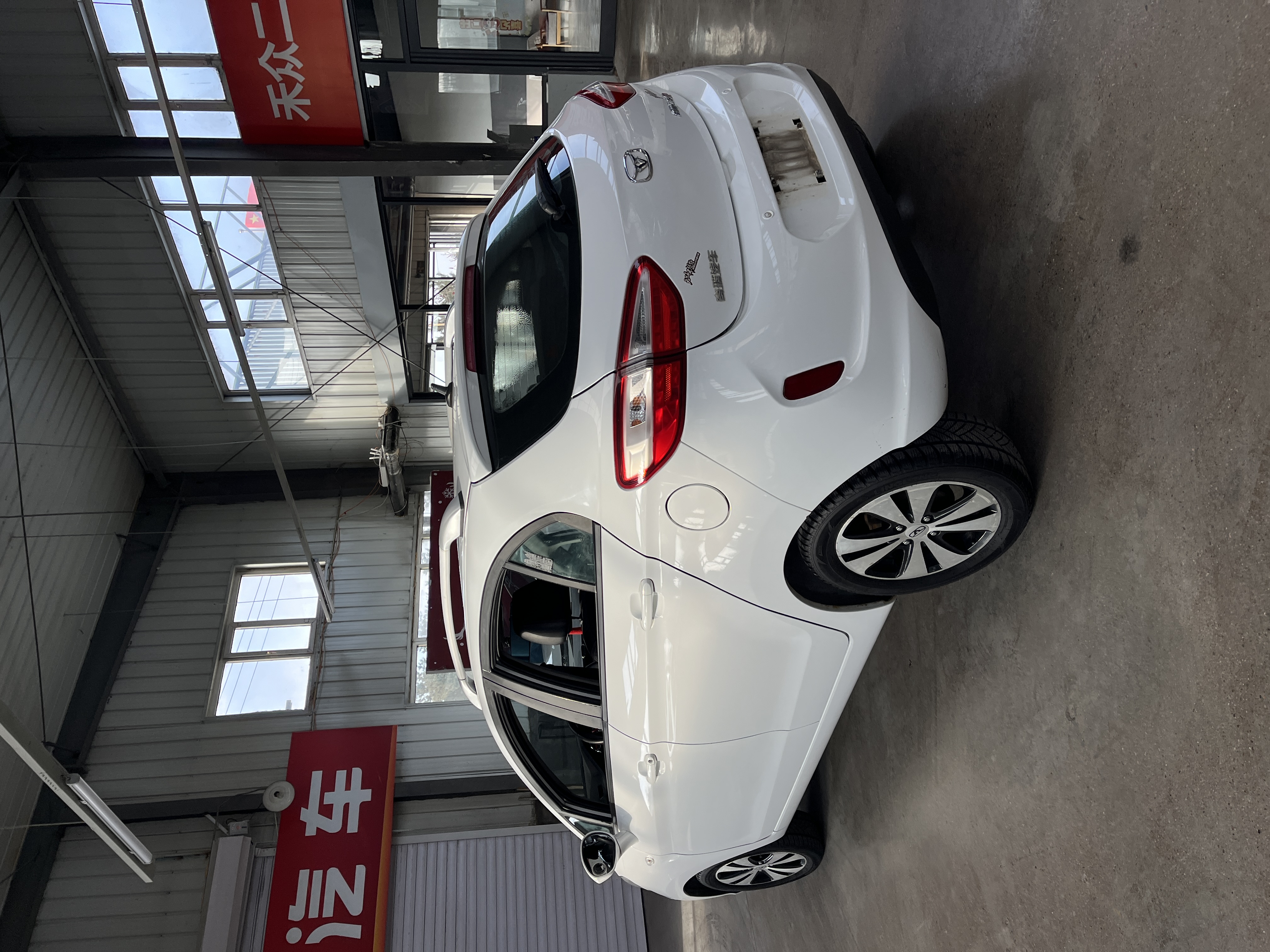 Kaiyi C3R 2016 изображение автомобиля #5