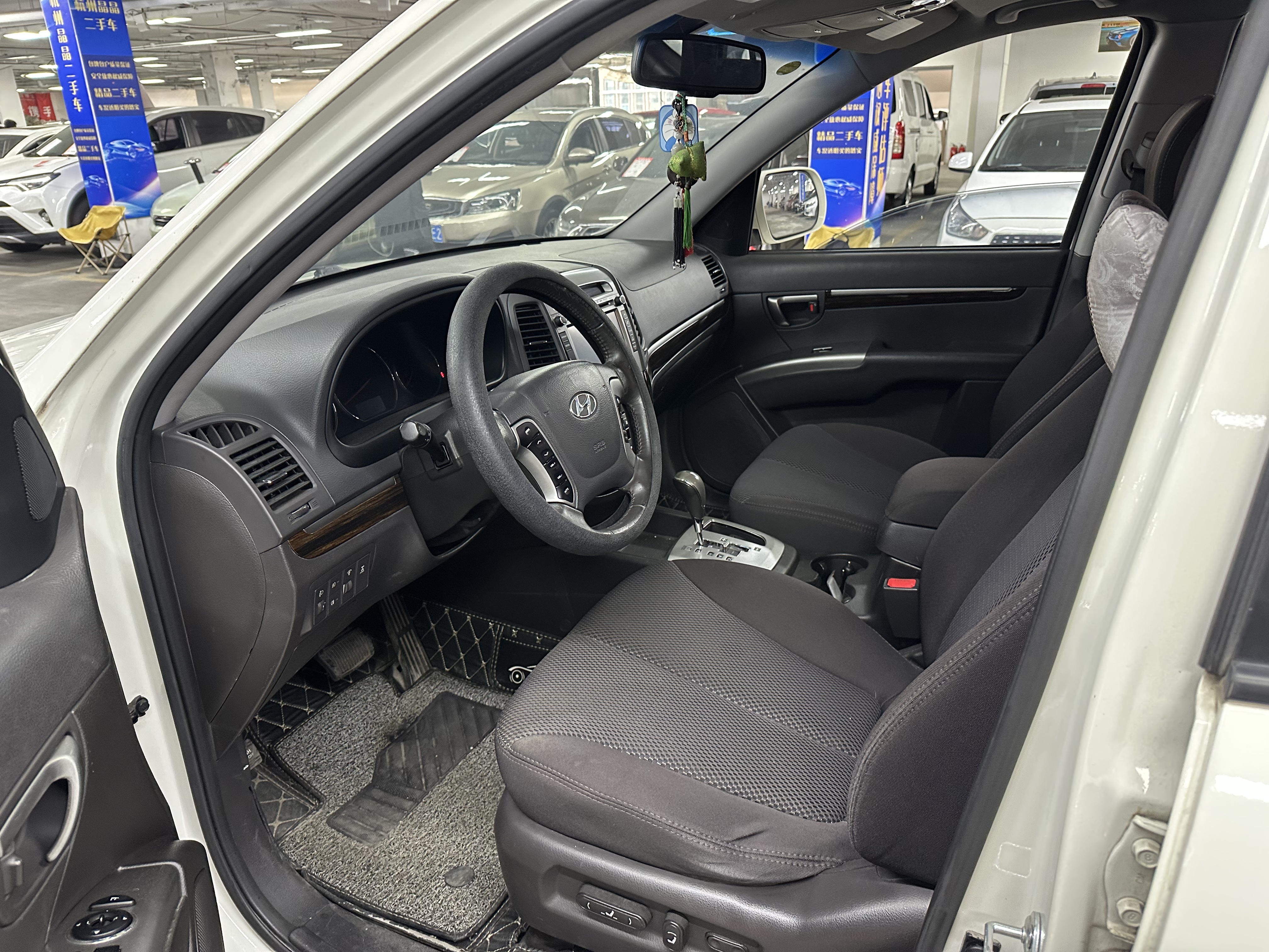 Hyundai Santa Fe Classic 2011 #5 Hyundai Santa Fe Classic 2011 car image #5