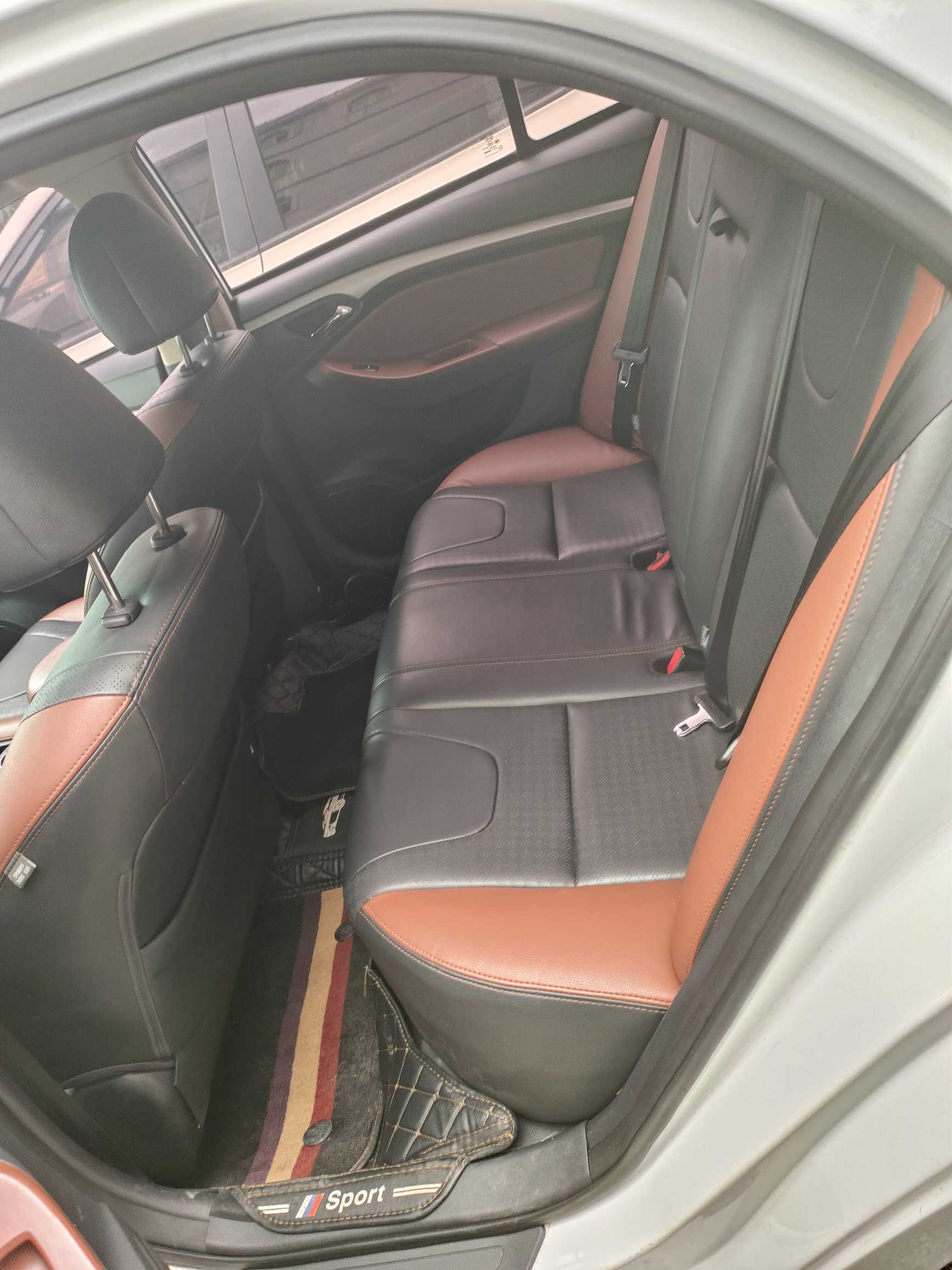 BYD G5 2015 immagine di auto #5