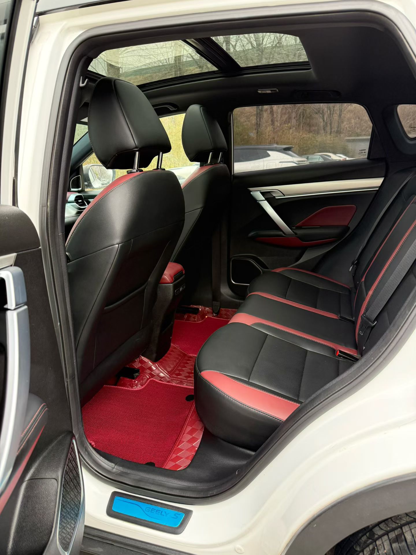 GEELY Coolray 2021 car image #5
