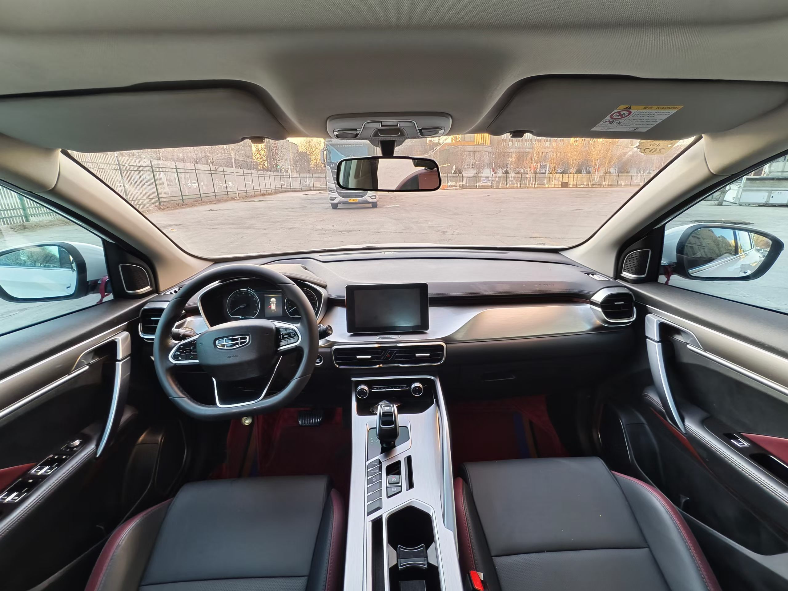 GEELY Coolray 2021 car image #5