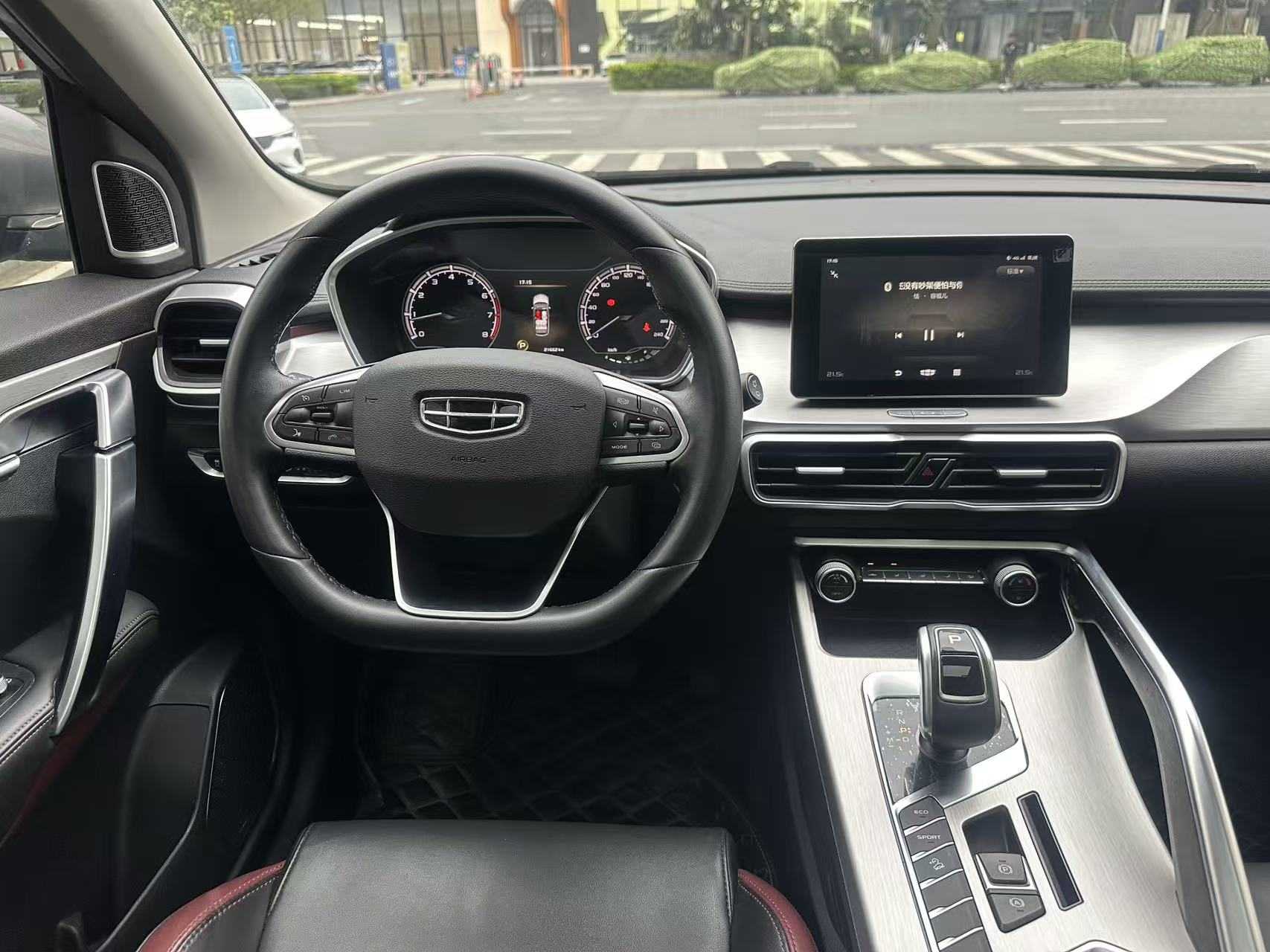 GEELY Coolray 2021 #5 GEELY Coolray 2021 car image #5