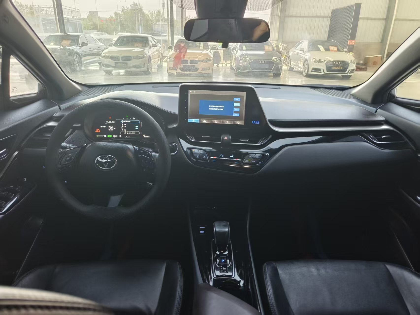 Toyota C-HR EV 2020 immagine di auto #5