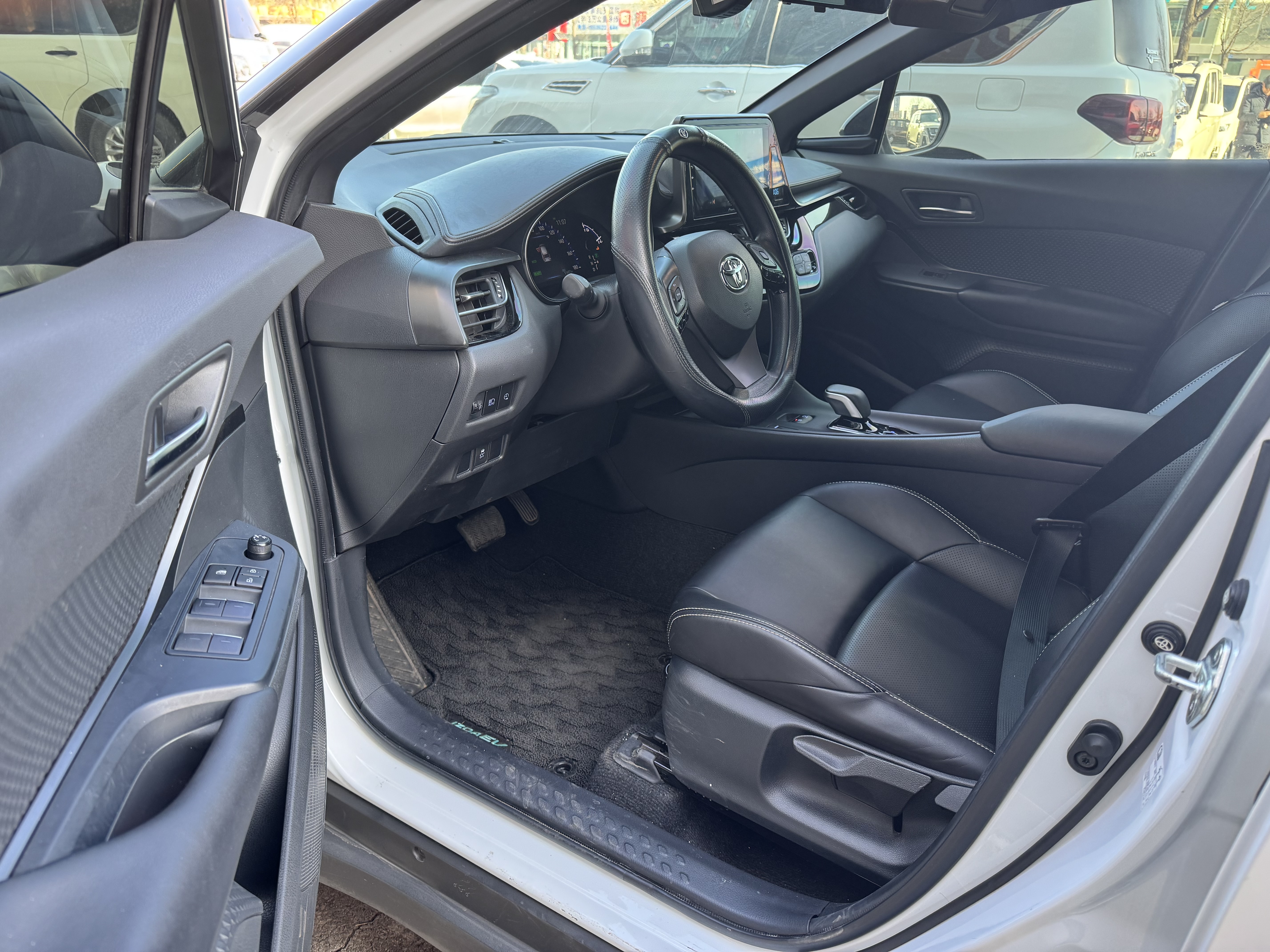 Toyota Izoa E 2022 изображение автомобиля #5