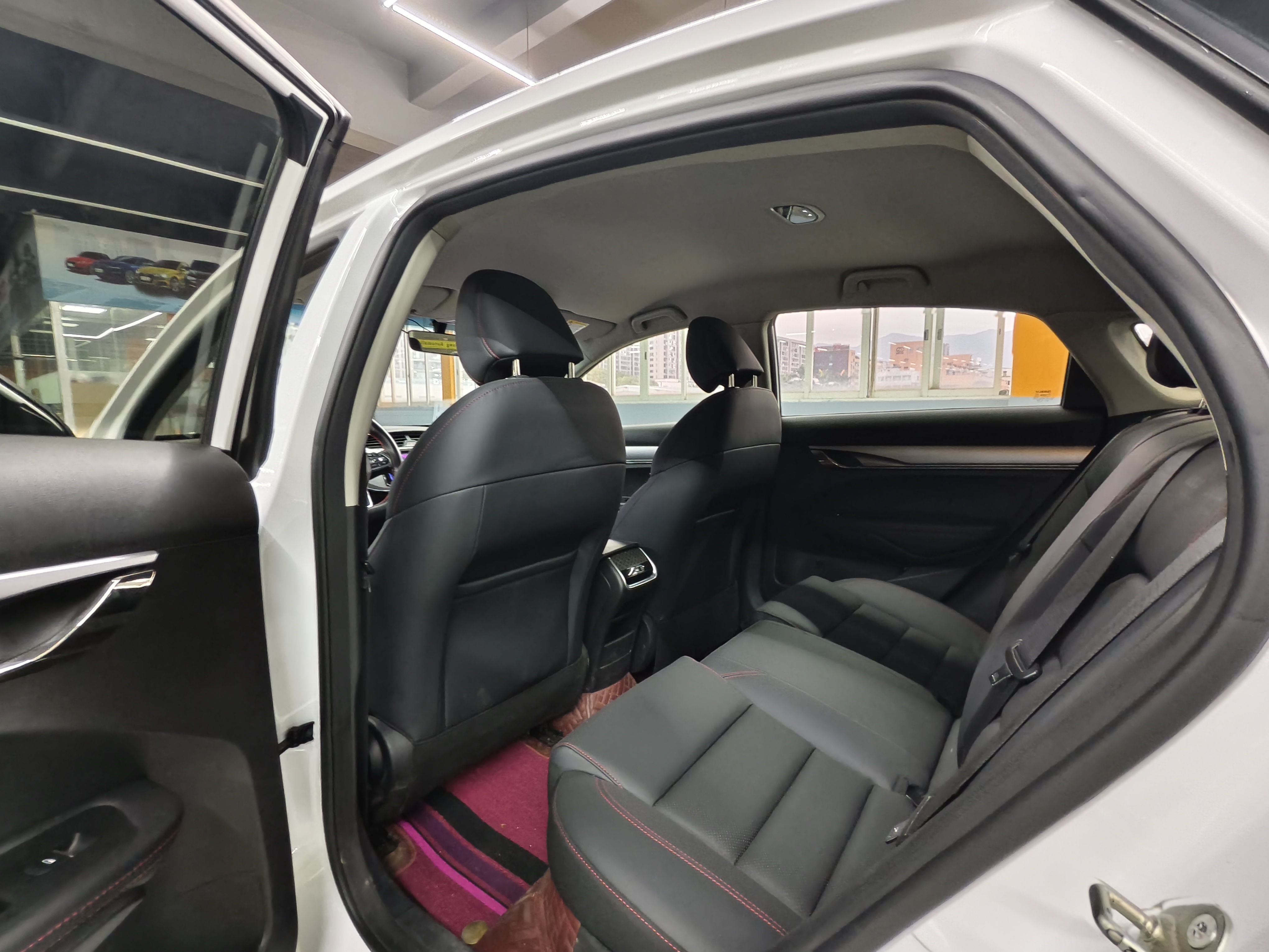 GEELY Binray 2020 car image #5