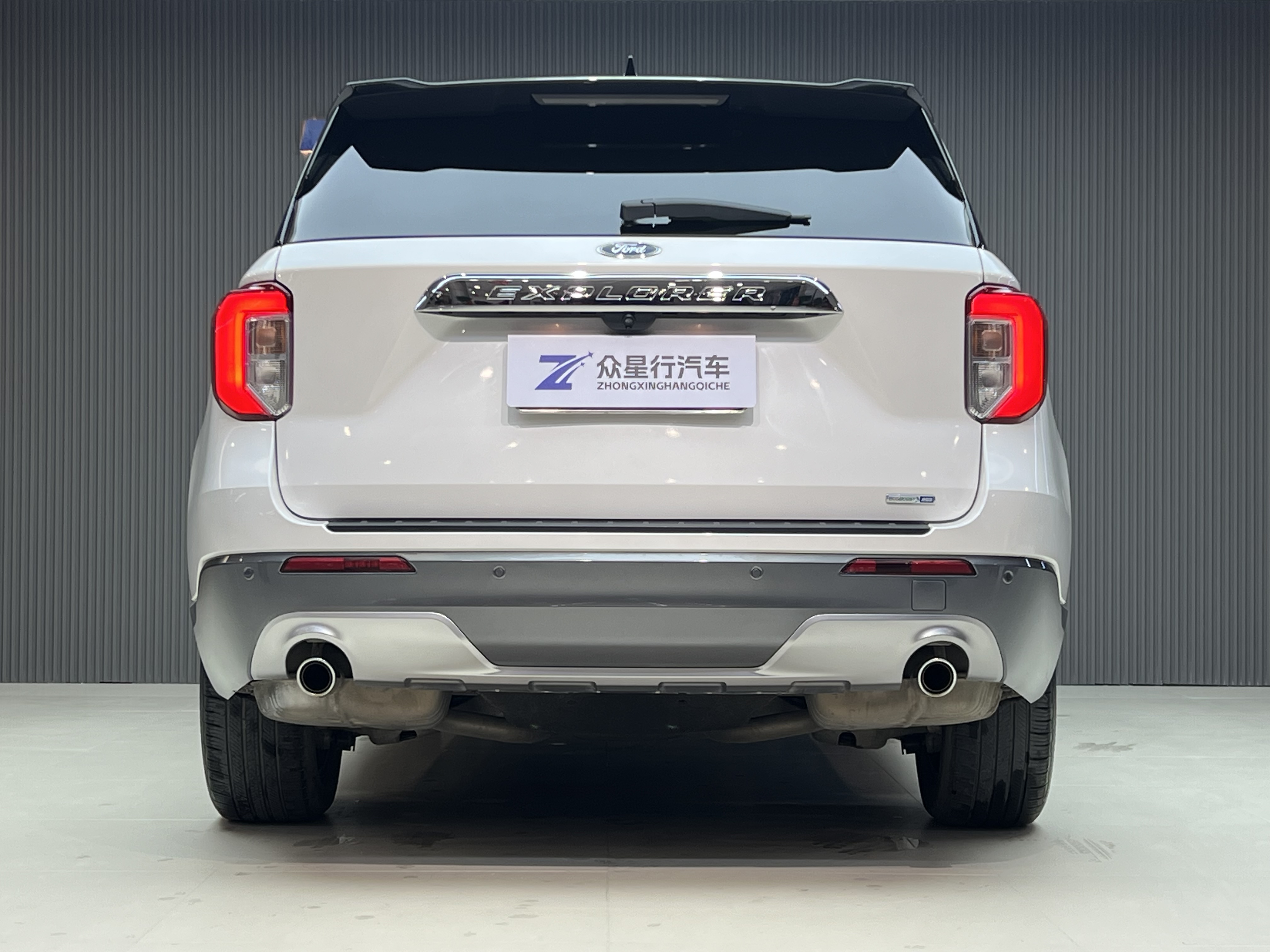 Ford Explorer 2021 car image #5