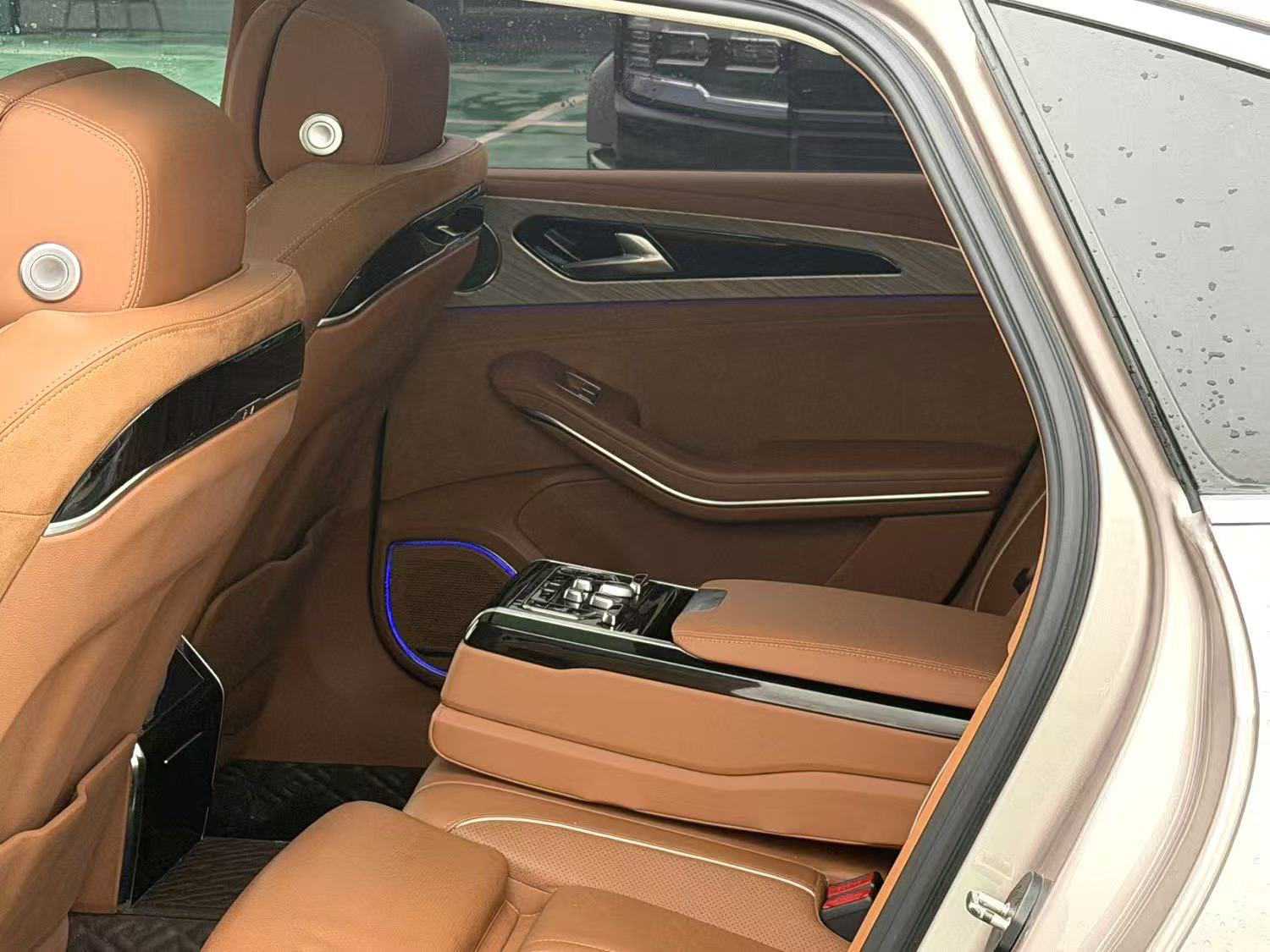 HongQi H9 2020 car image #5