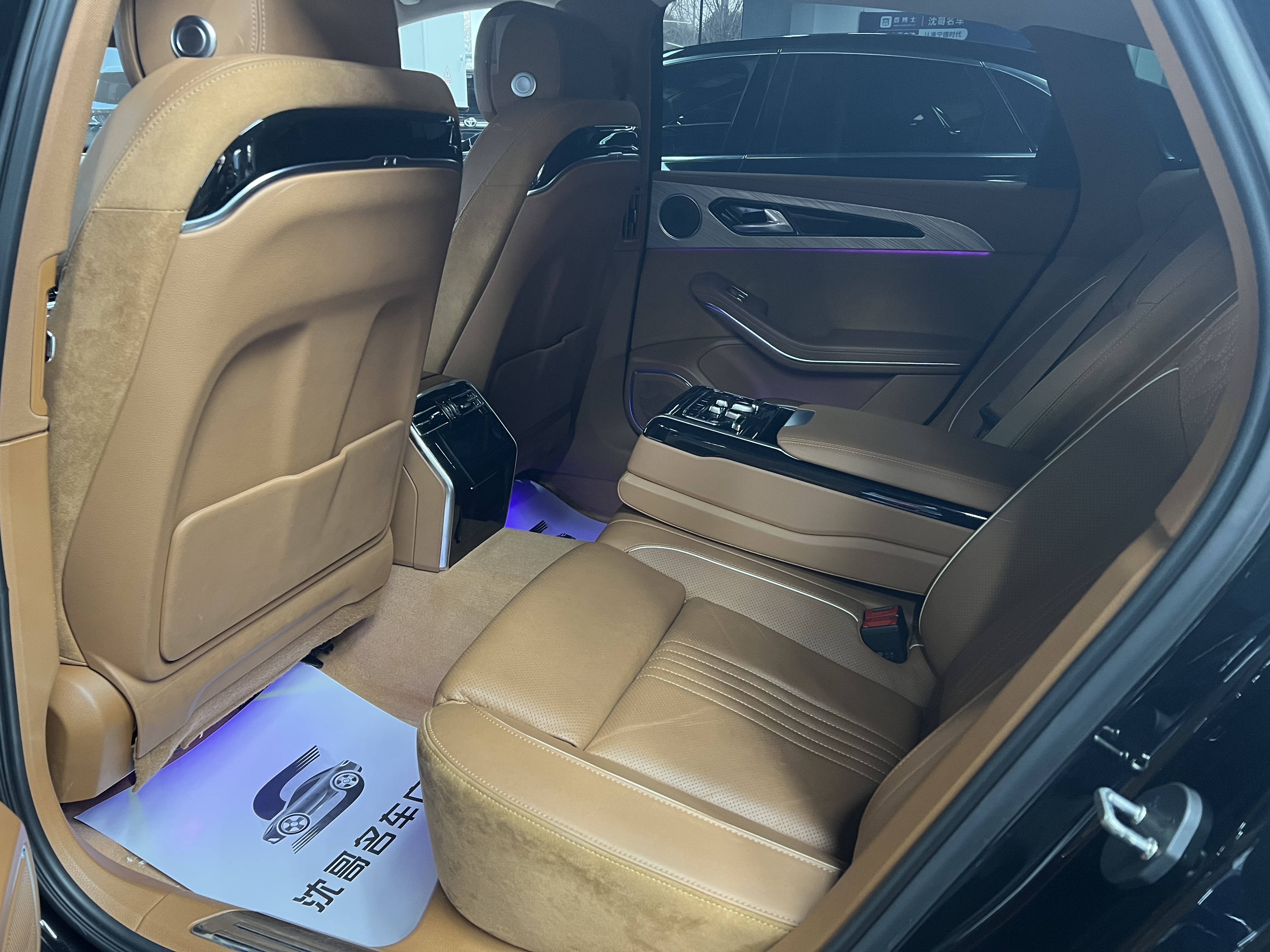 HongQi H9 2022 car image #5