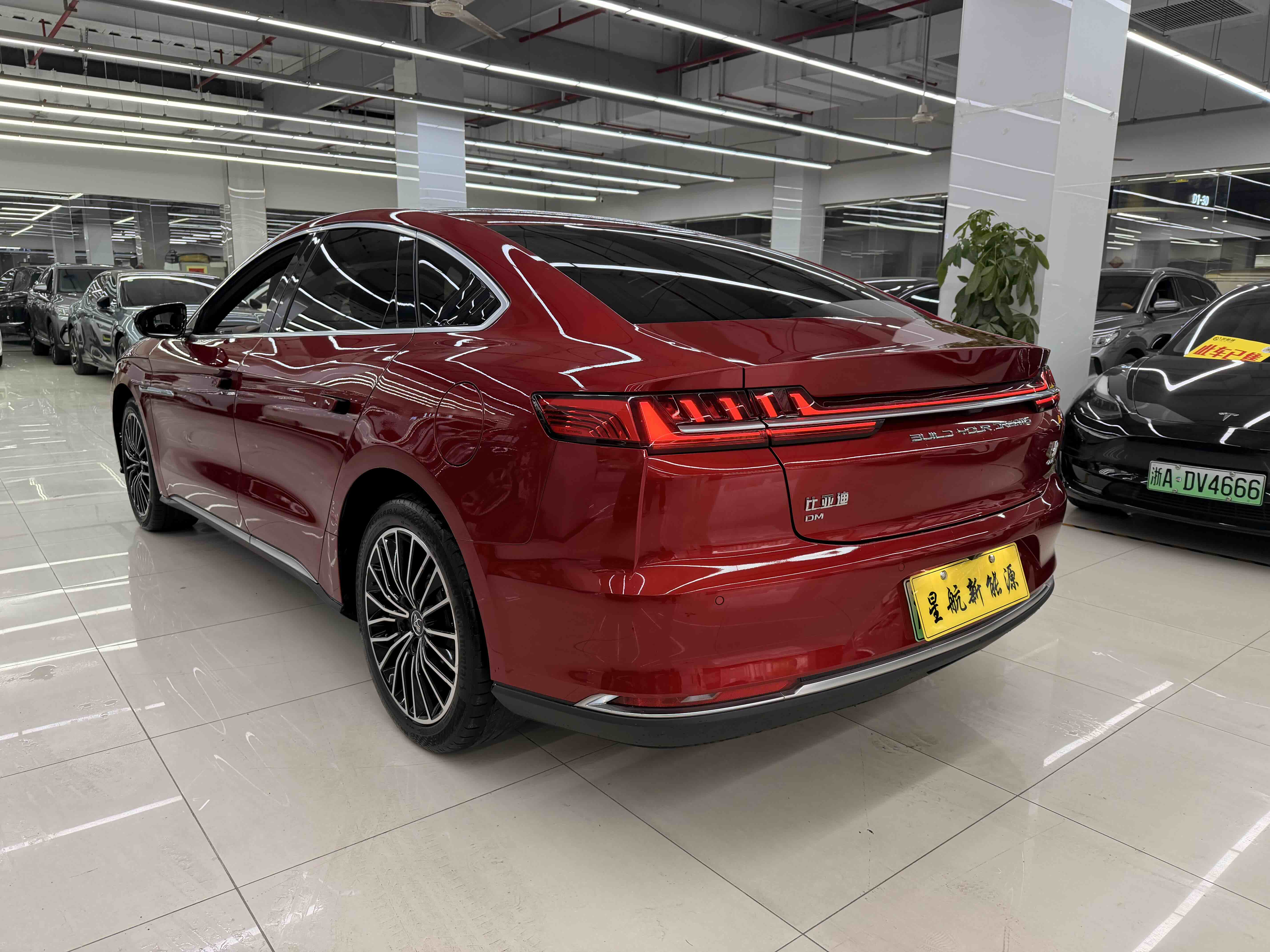 BYD Han 2021 immagine di auto #5