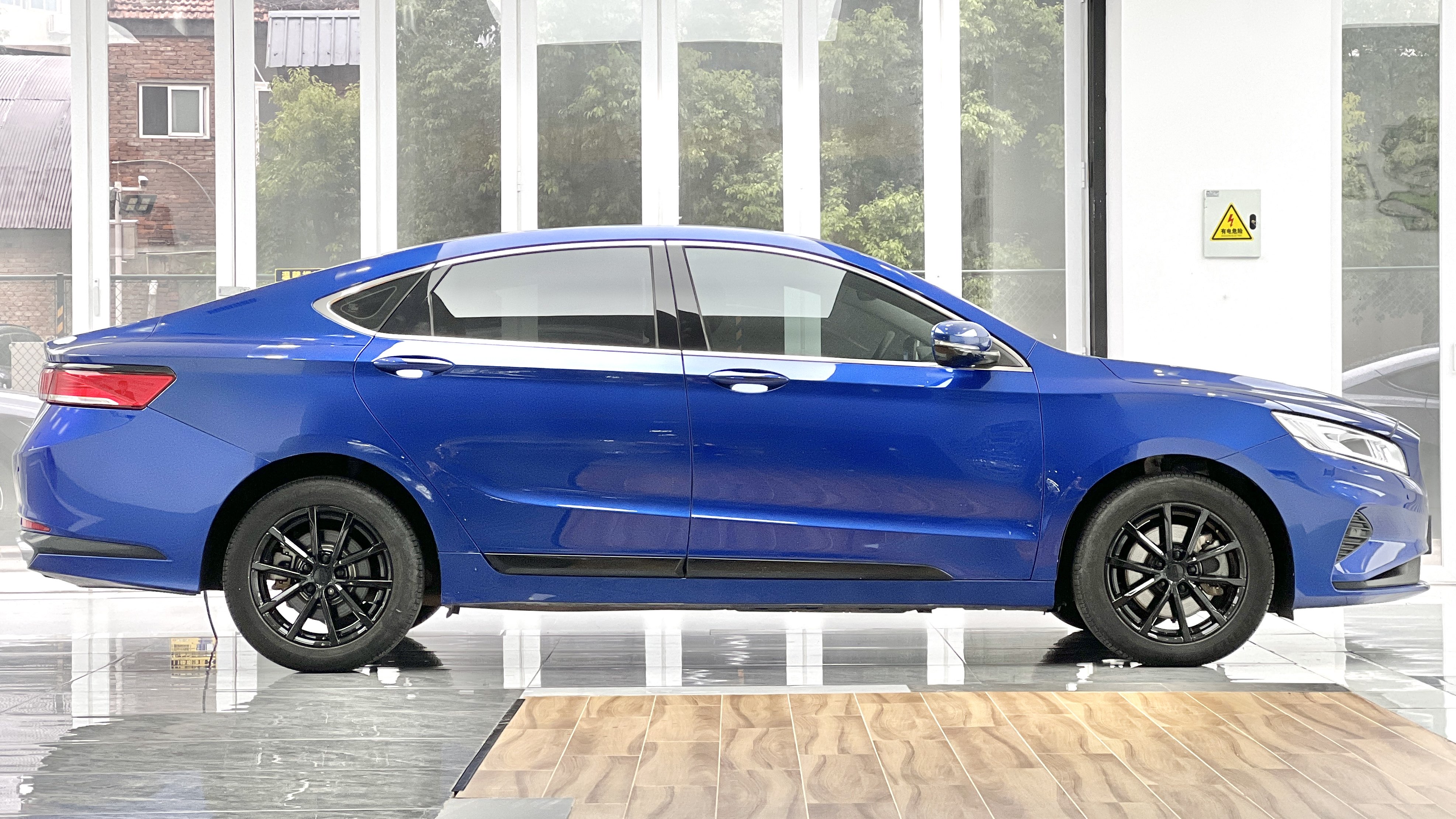 GEELY Ulion New Energy 2021 car image #5