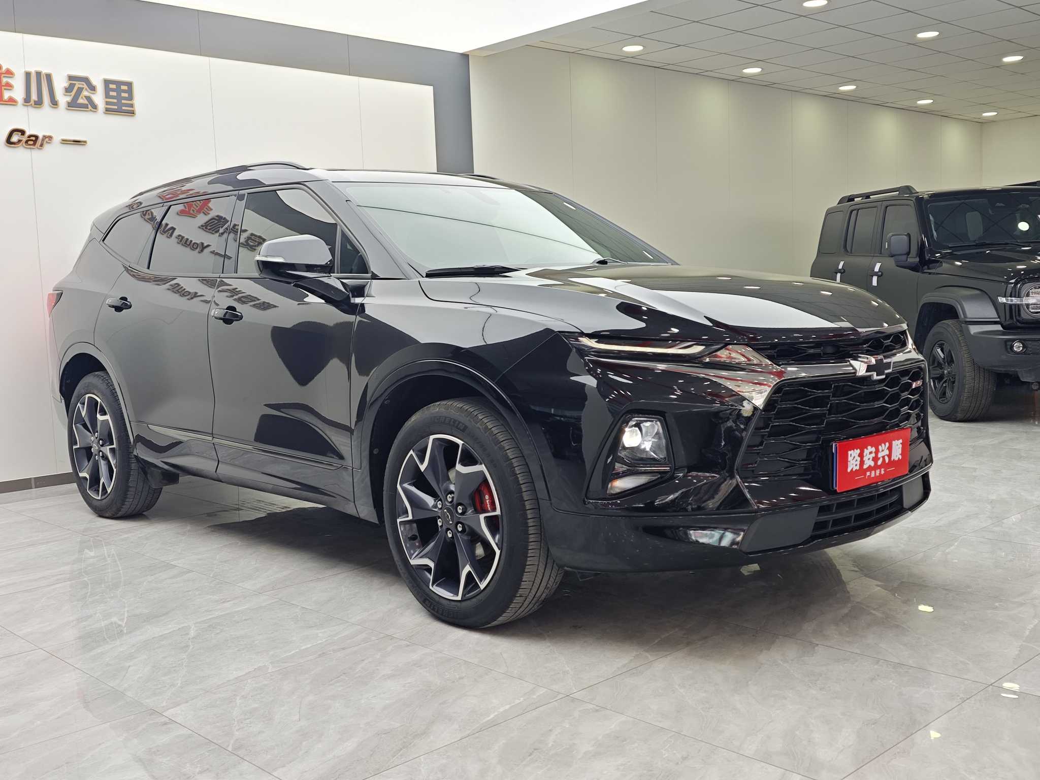 Chevrolet Blazer 2021 изображение автомобиля #5