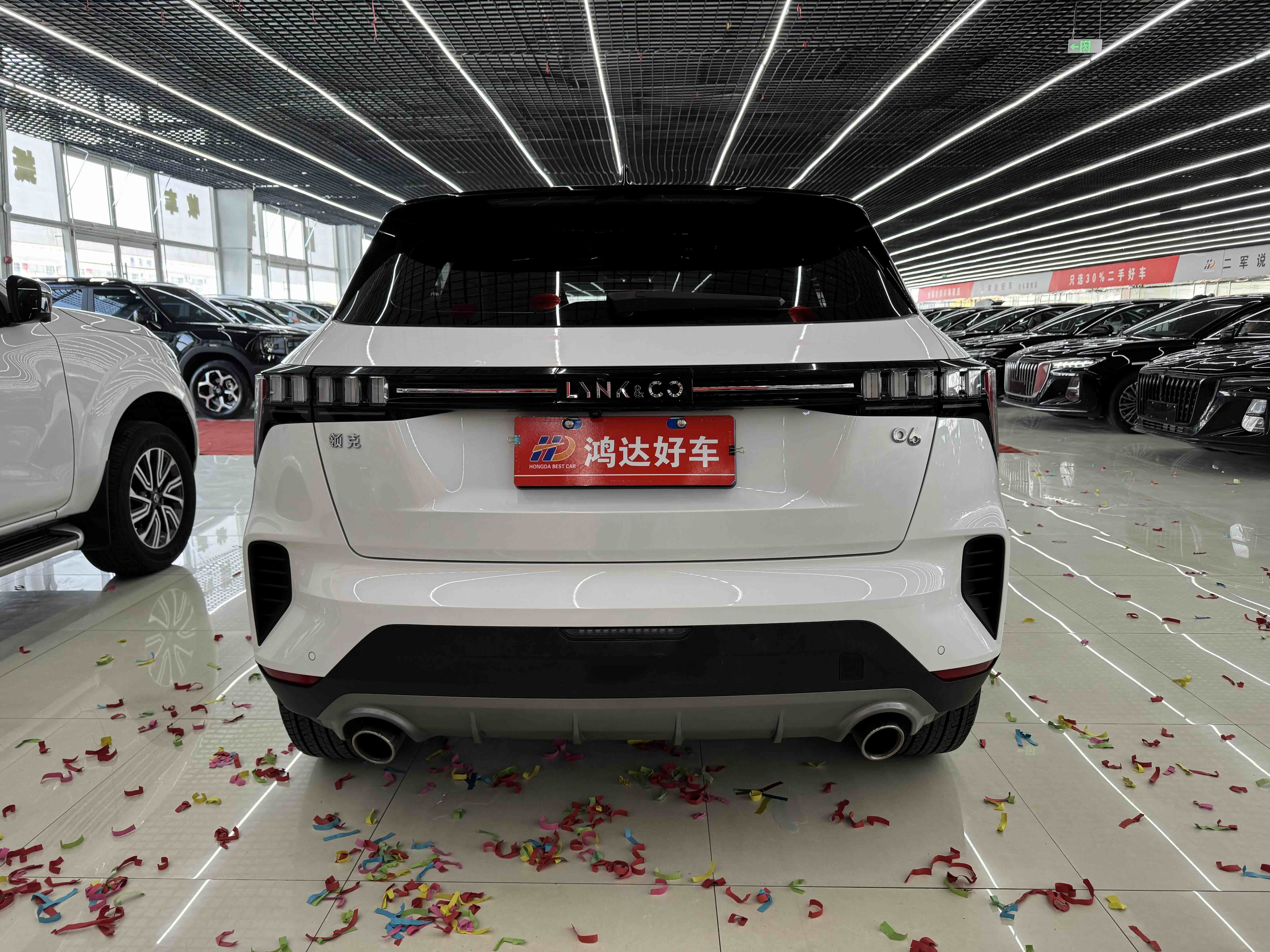 Lynk & Co 06 2021 car image #5