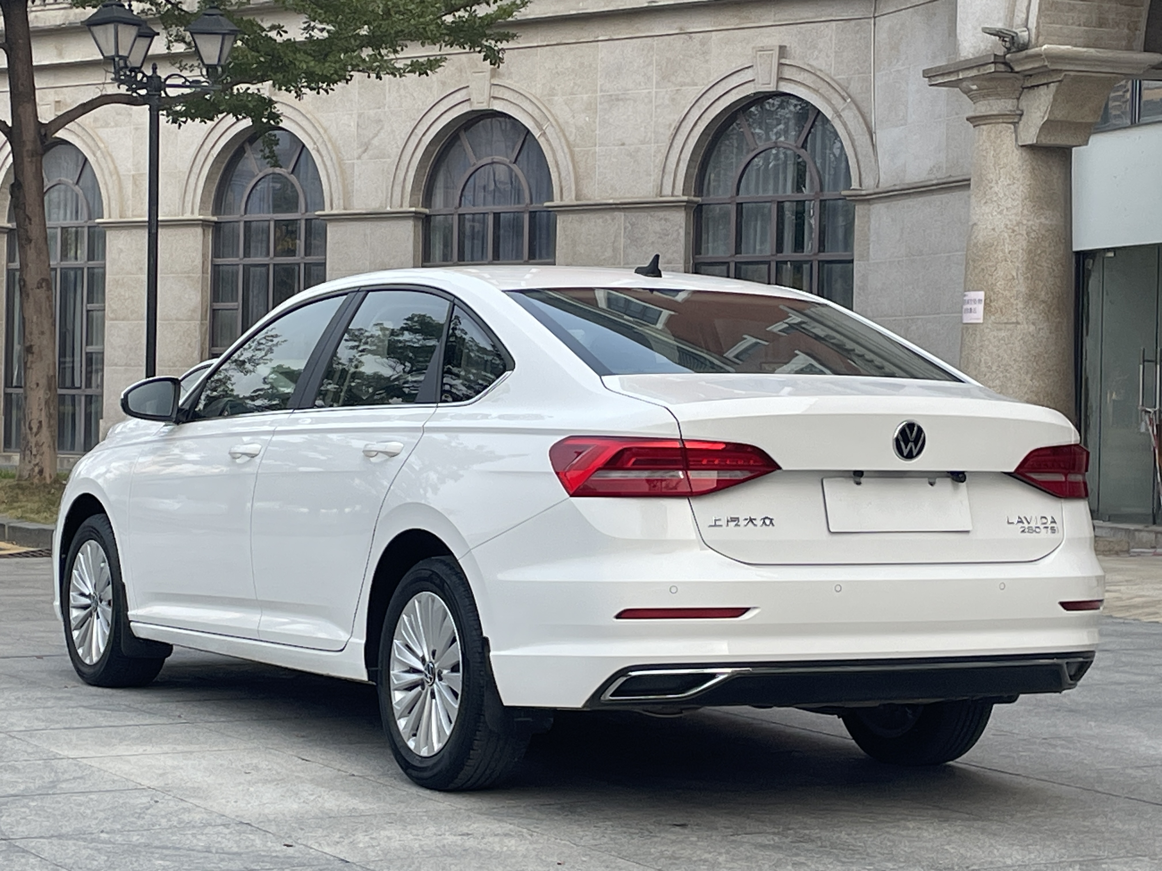 Volkswagen Lavida 2021 car image #5
