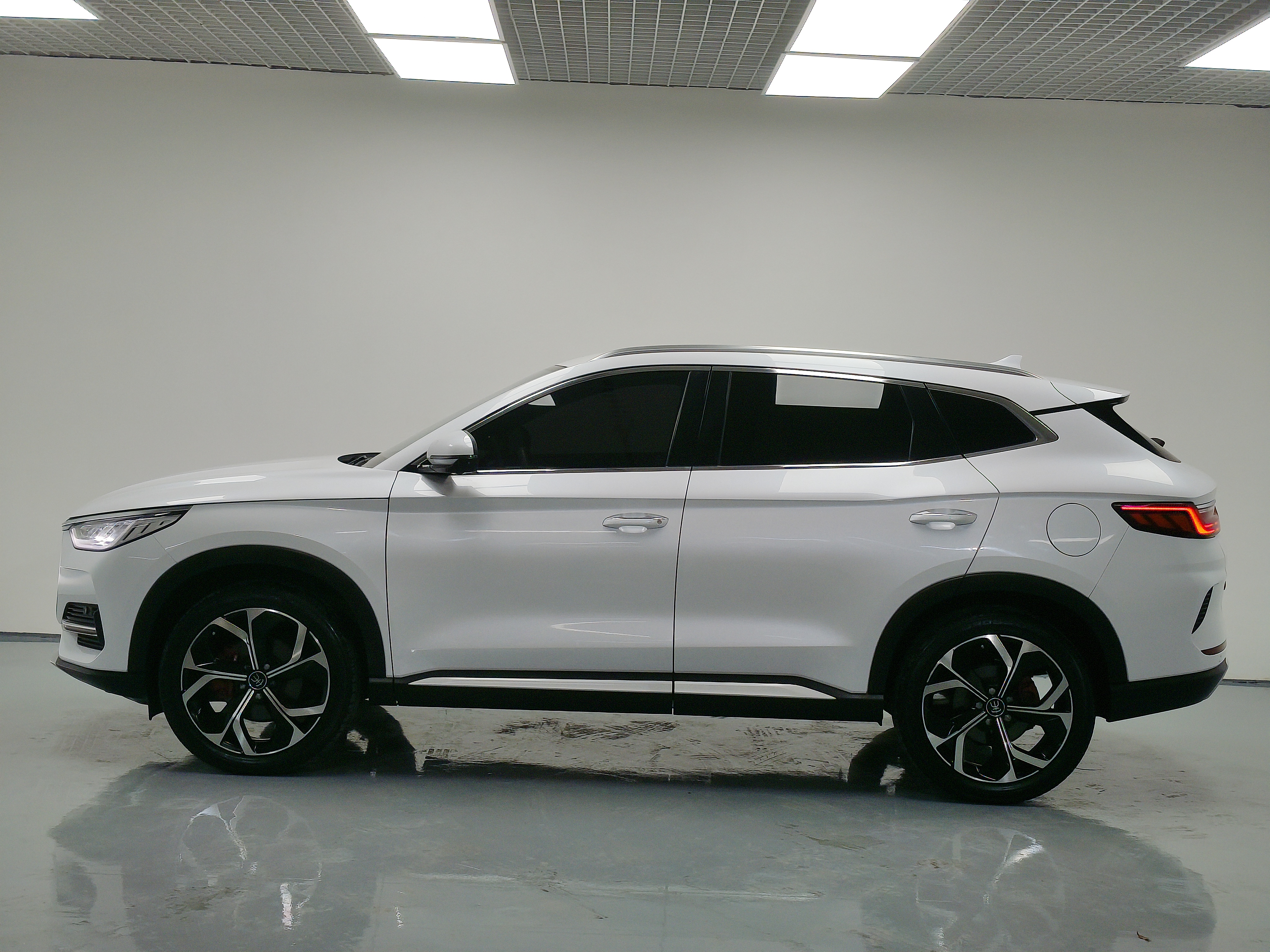 BYD Song Plus 2020 #5 BYD Song Plus 2020 car image #5