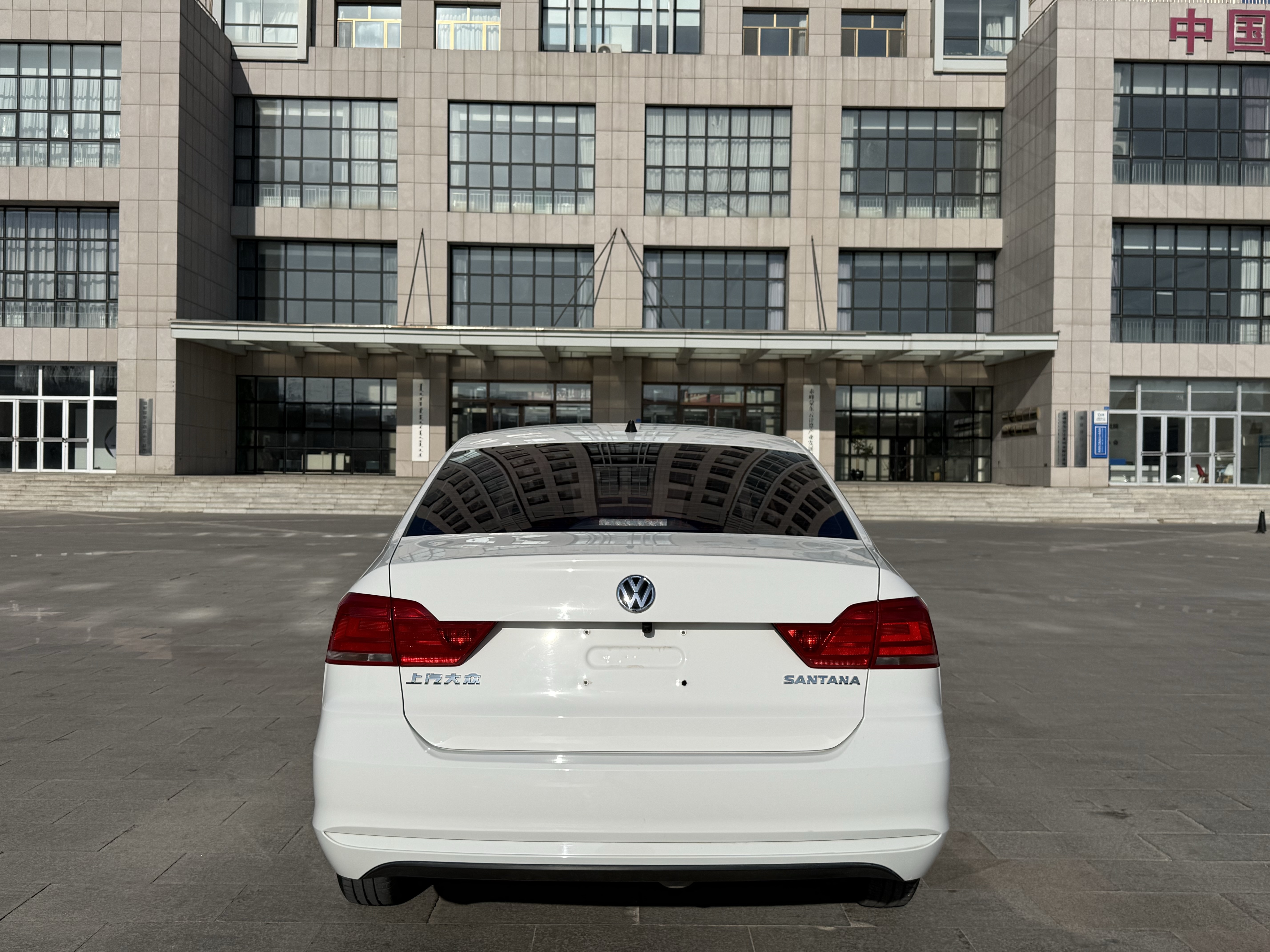 Santana 2021 car image #5