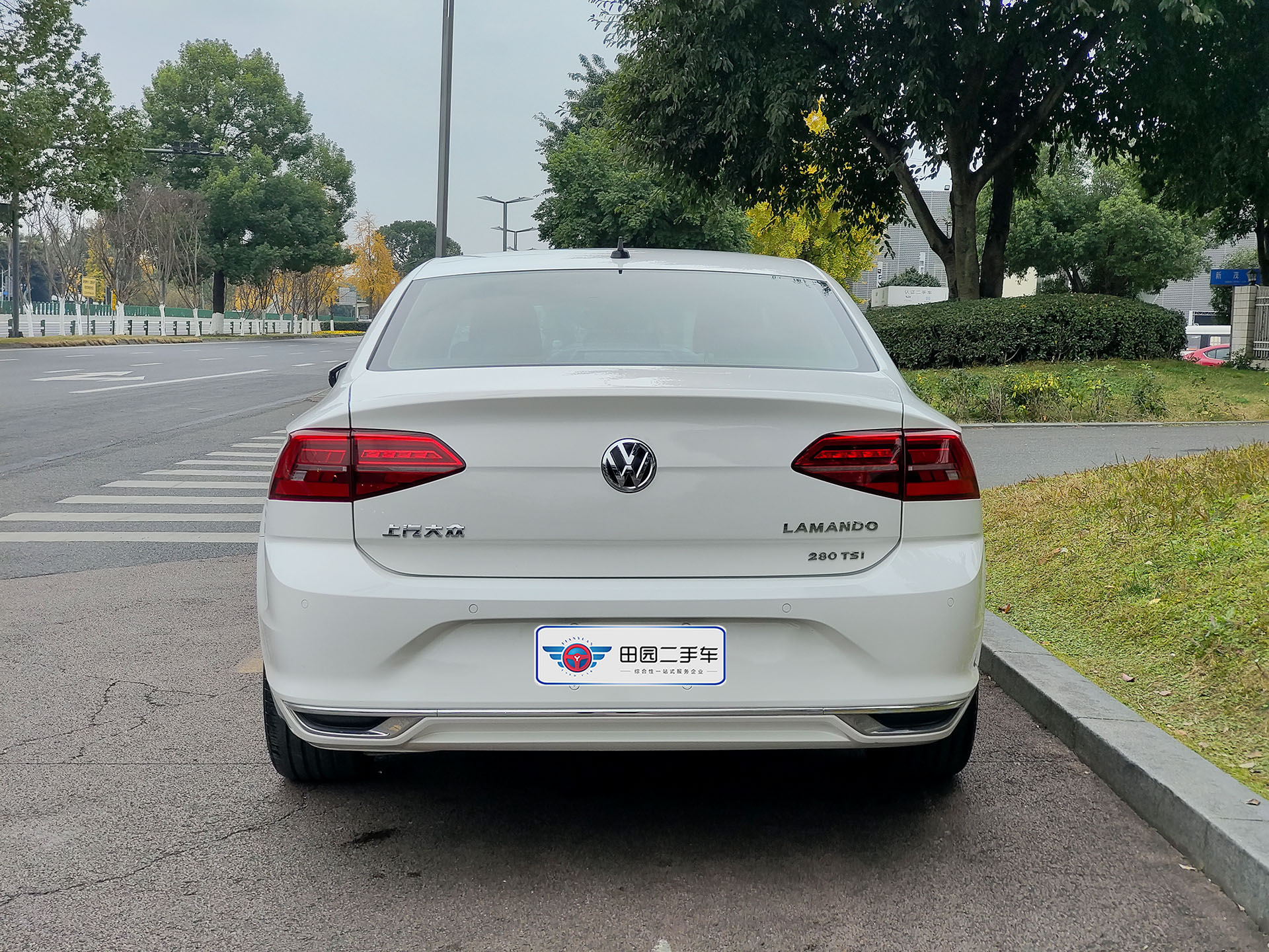 Volkswagen Lamando 2020 immagine di auto #5