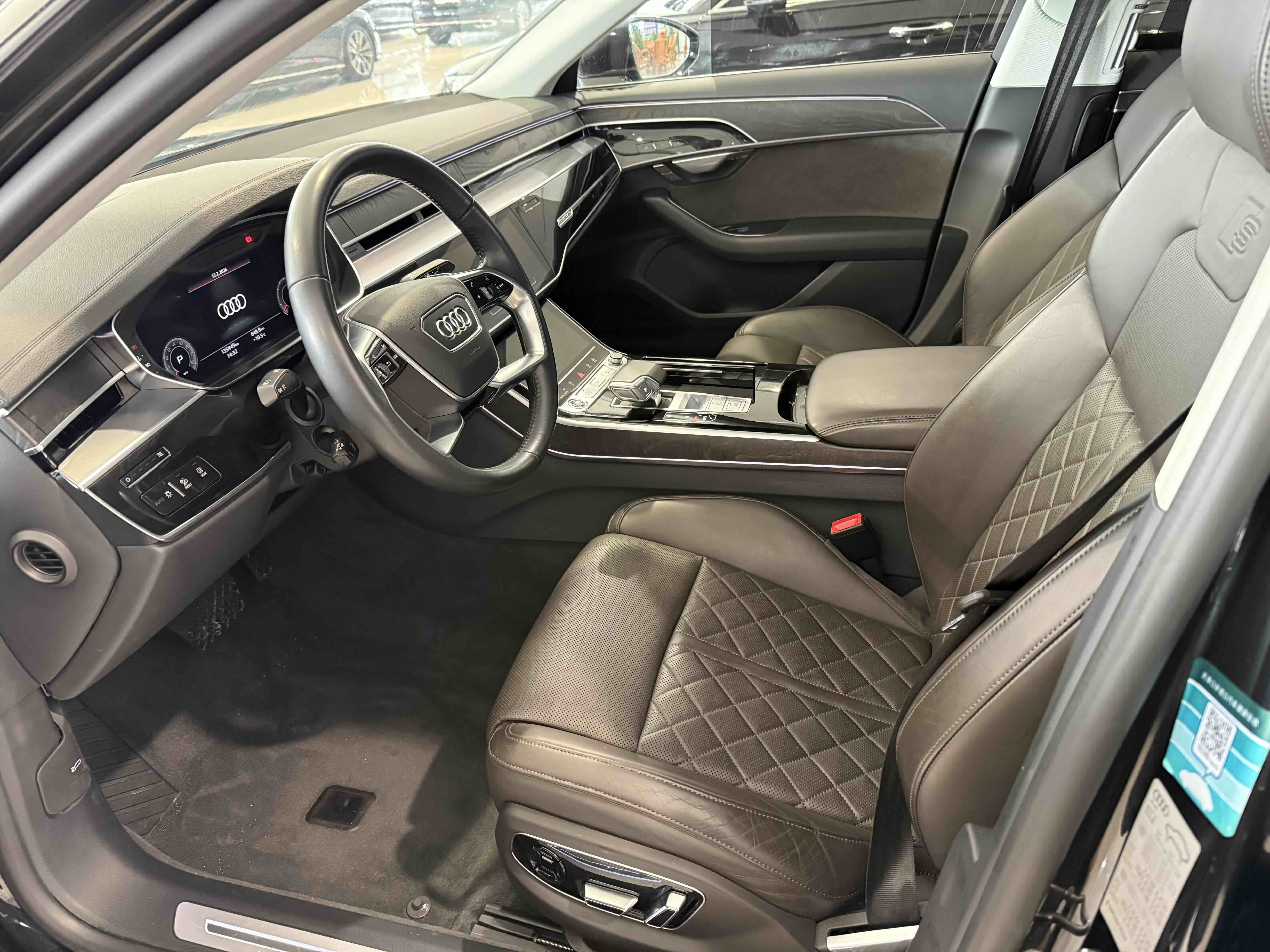 Audi A8 2020 car image #5