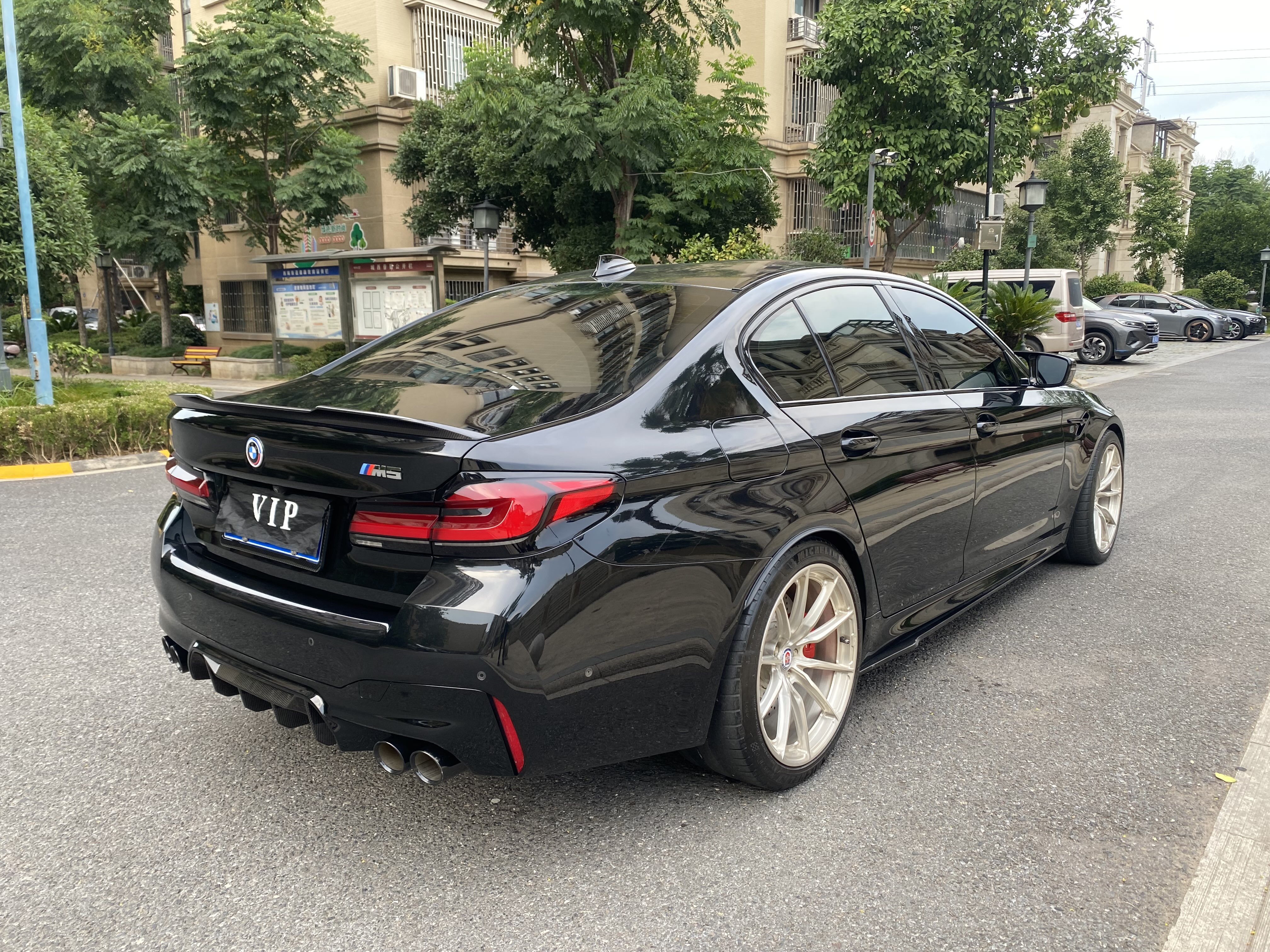 BMW M5 2021 изображение автомобиля #5