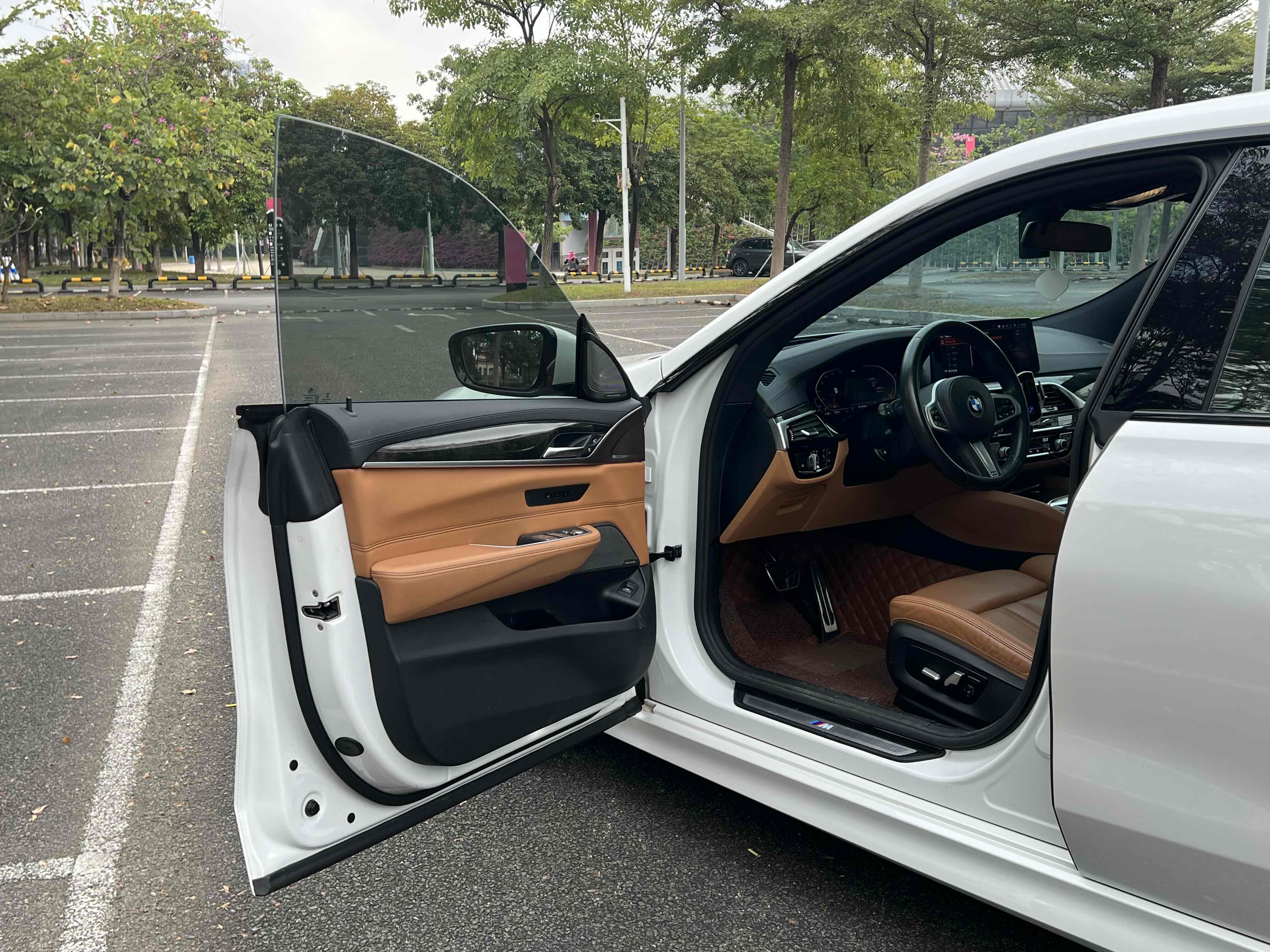 BMW 6 Series GT 2020 #5 BMW 6 Series GT 2020 immagine di auto #5