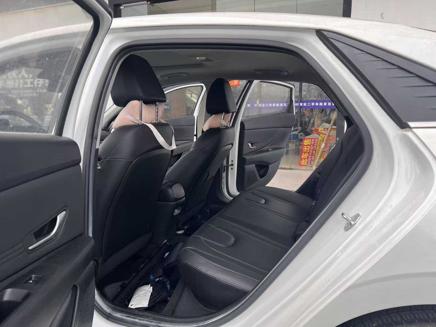Hyundai Elantra 2021 car image #5