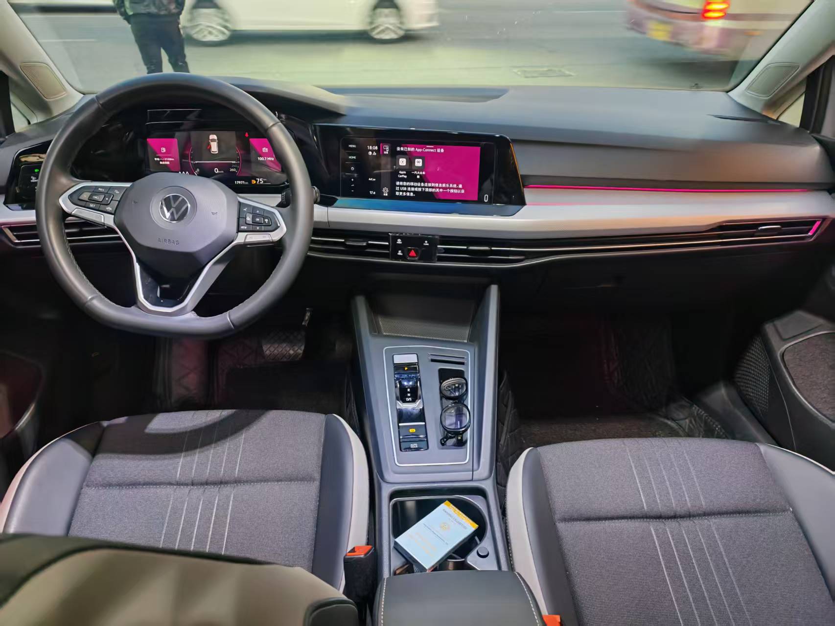 Volkswagen Golf 2023 image de voiture #5