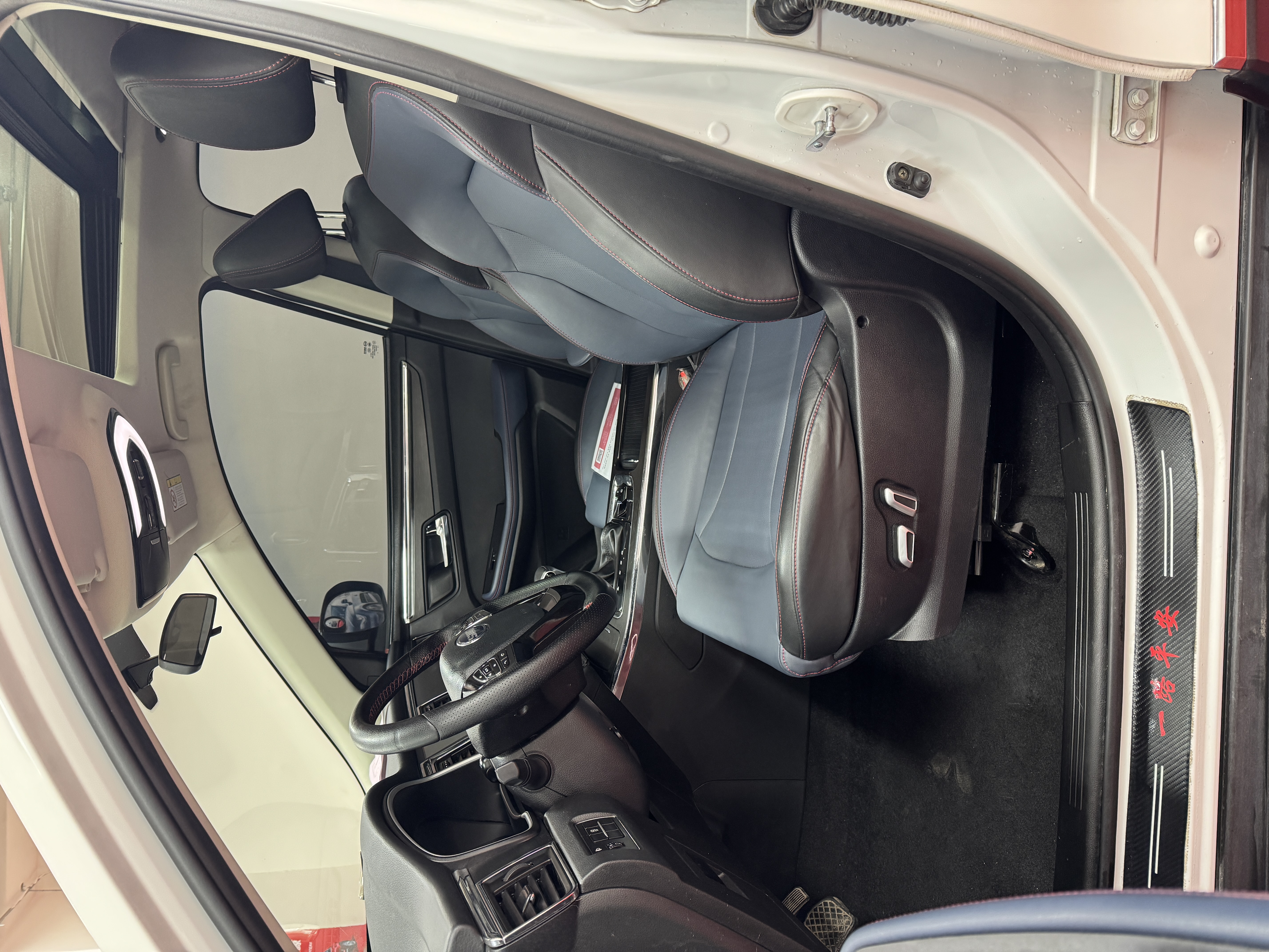 SWM斯威汽车 SWM斯威G05 2021 汽车图片 #5