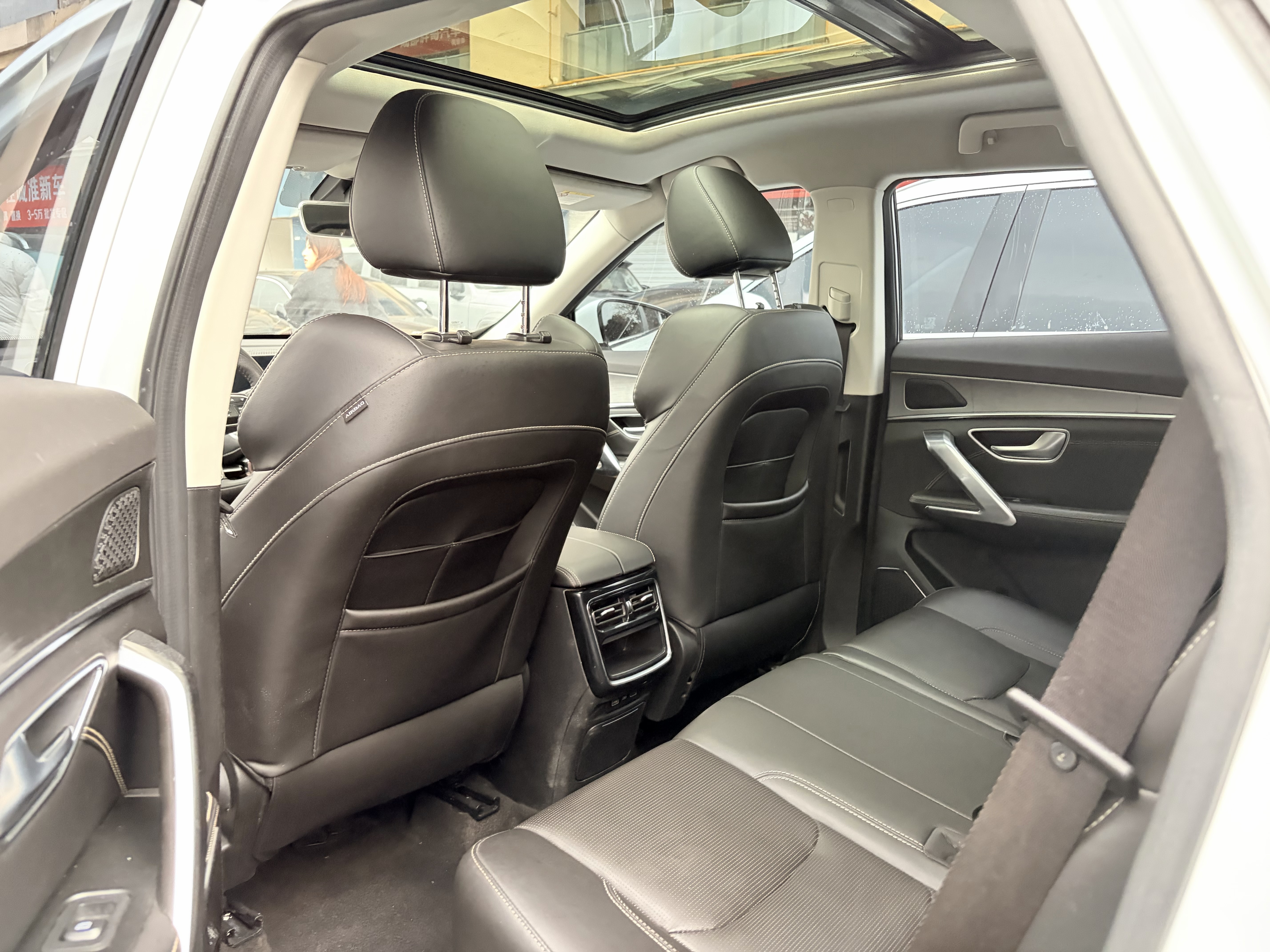 X70 PLUS 2021 #5 X70 PLUS 2021 car image #5