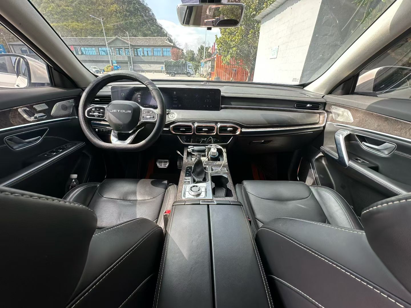 X70 PLUS 2021 car image #5
