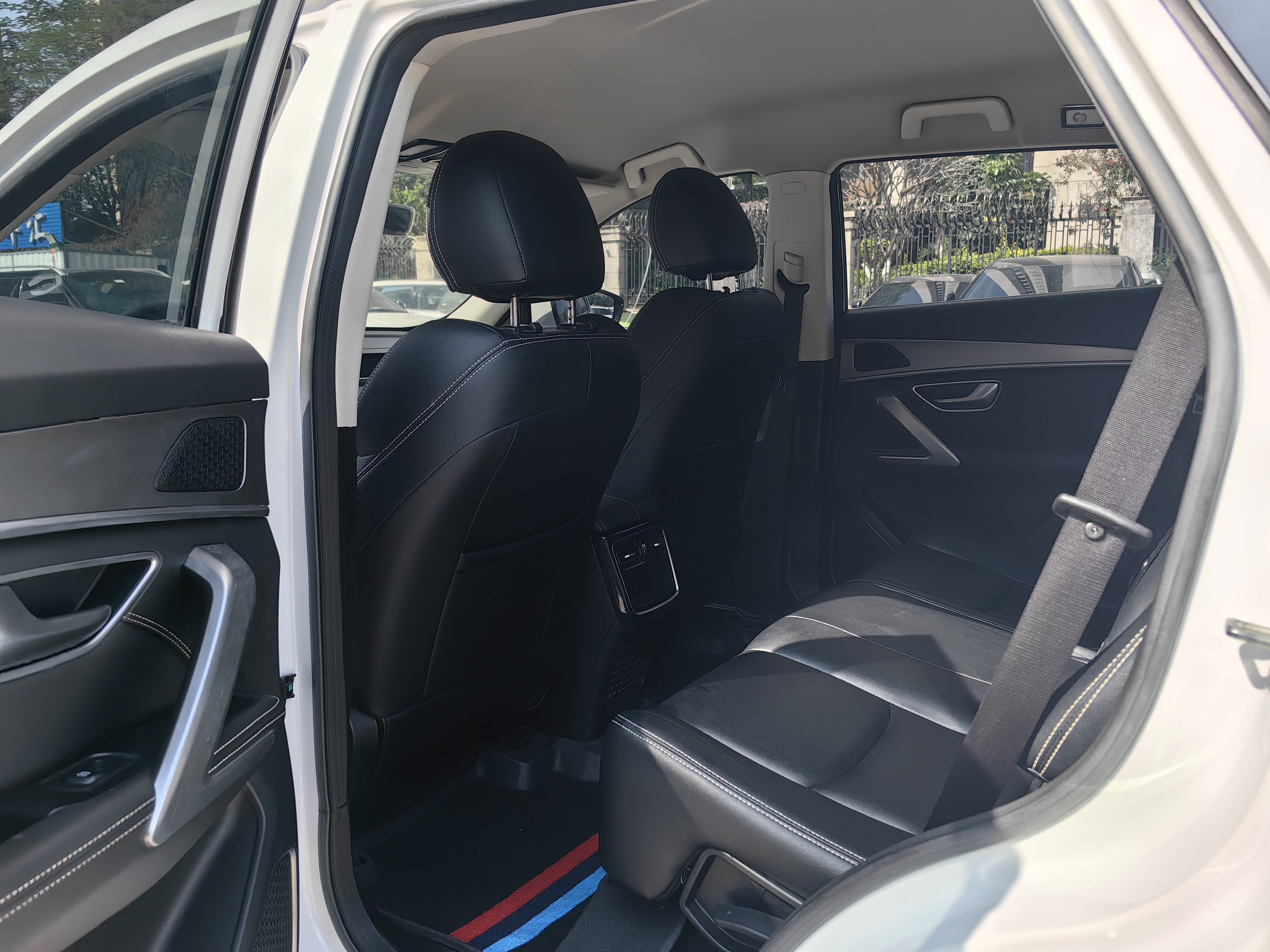 Jetour X70 PLUS 2021 #5 Jetour X70 PLUS 2021 car image #5