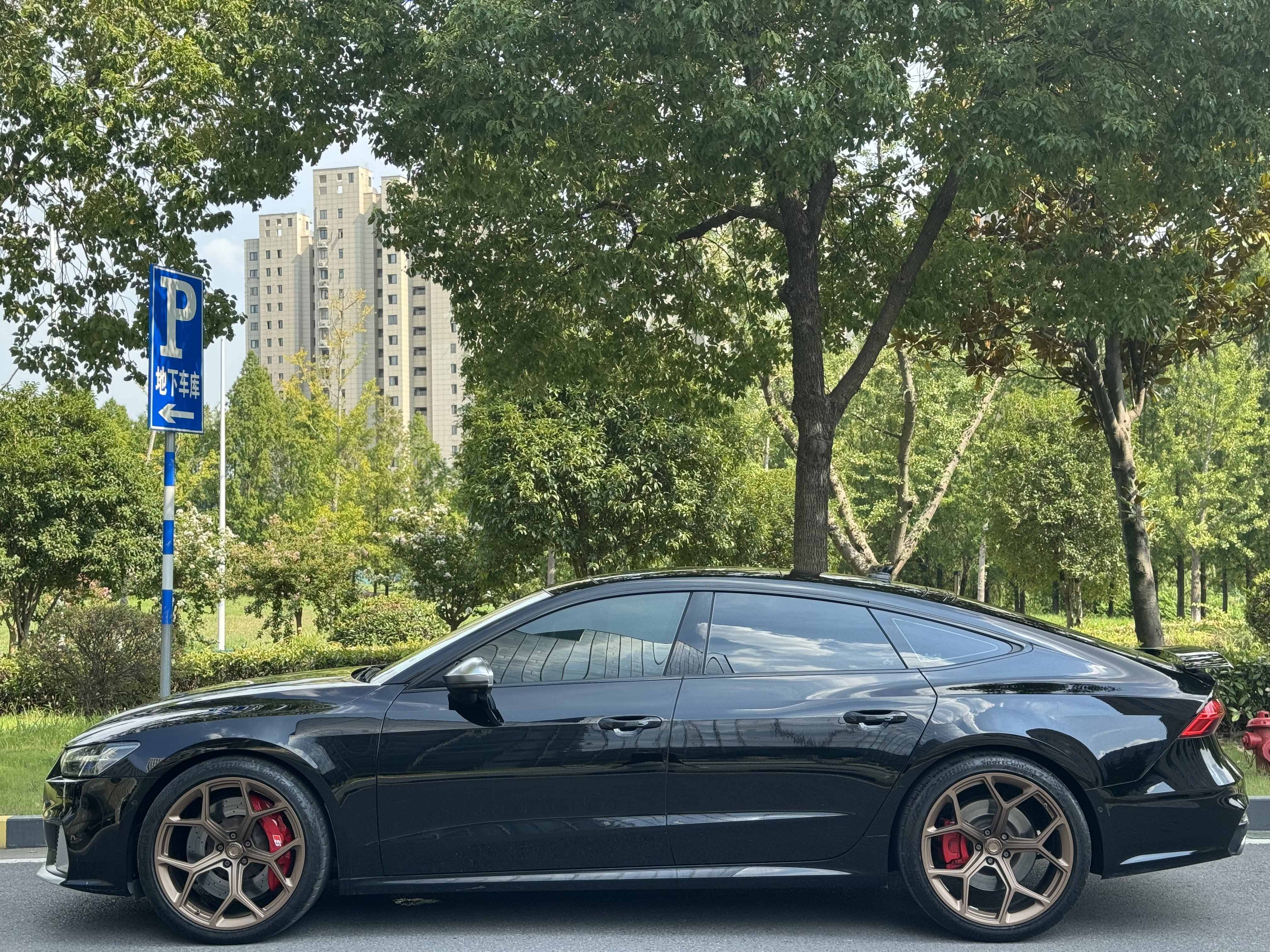 Audi S7 2021 car image #5