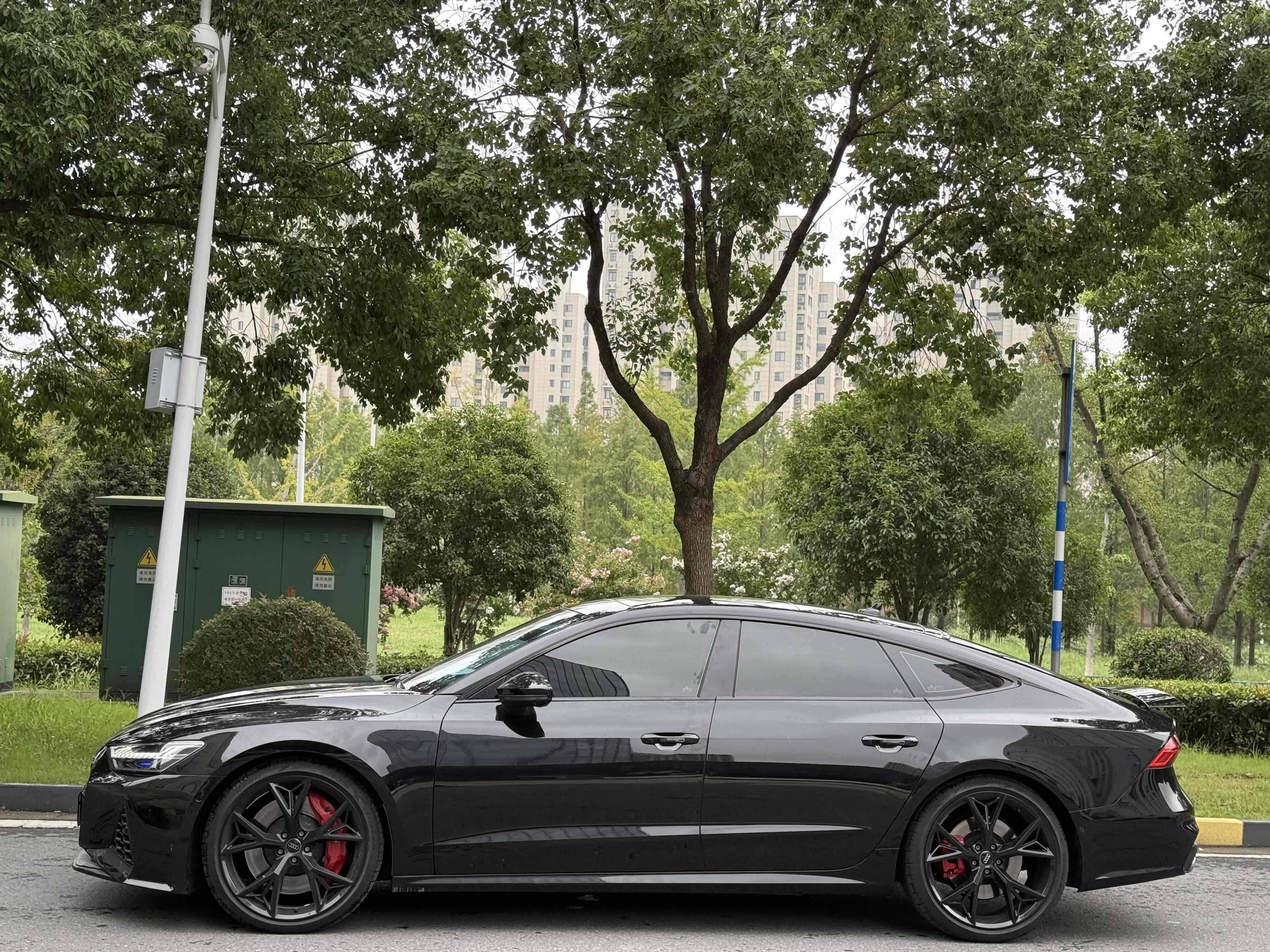 Audi S7 2021 car image #5