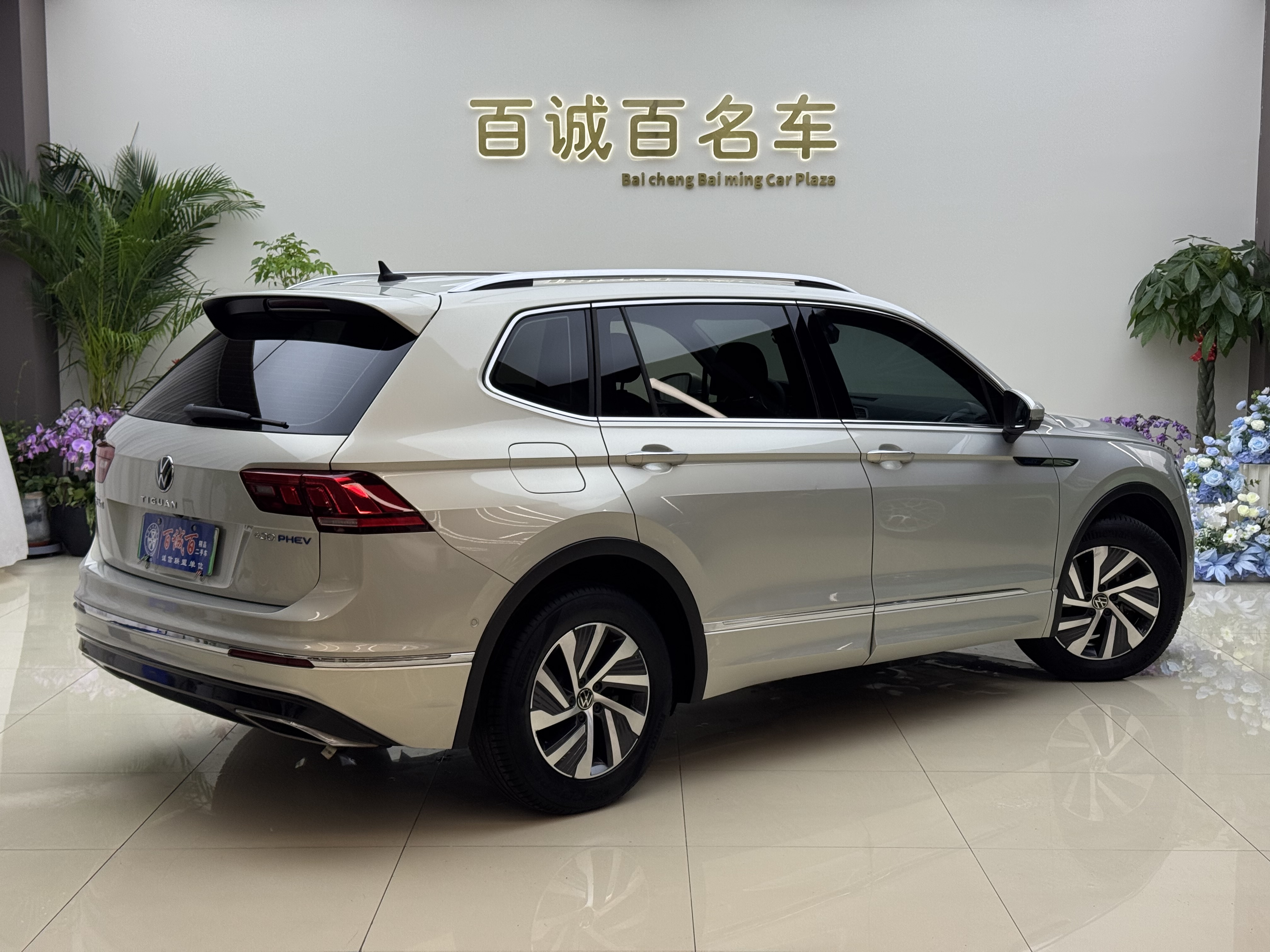 Volkswagen Tiguan L New Energy 2021 изображение автомобиля #5