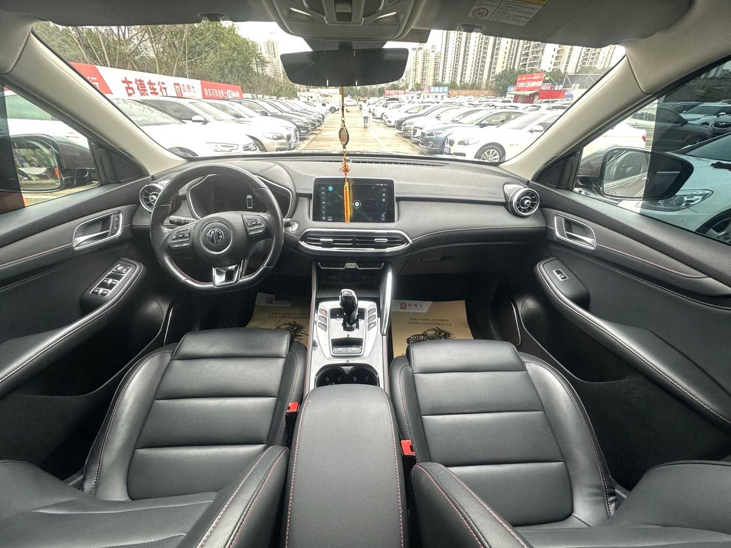 MG Pilot 2022 #5 MG Pilot 2022 car image #5