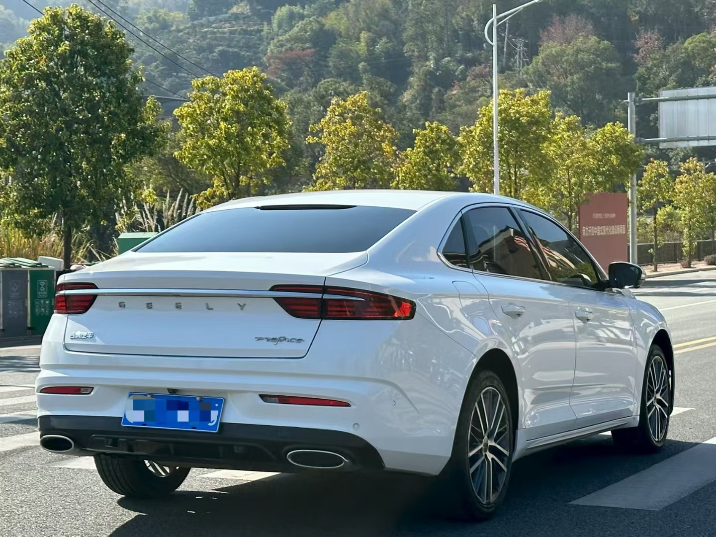 Preface 2022 #5 Preface 2022 immagine di auto #5