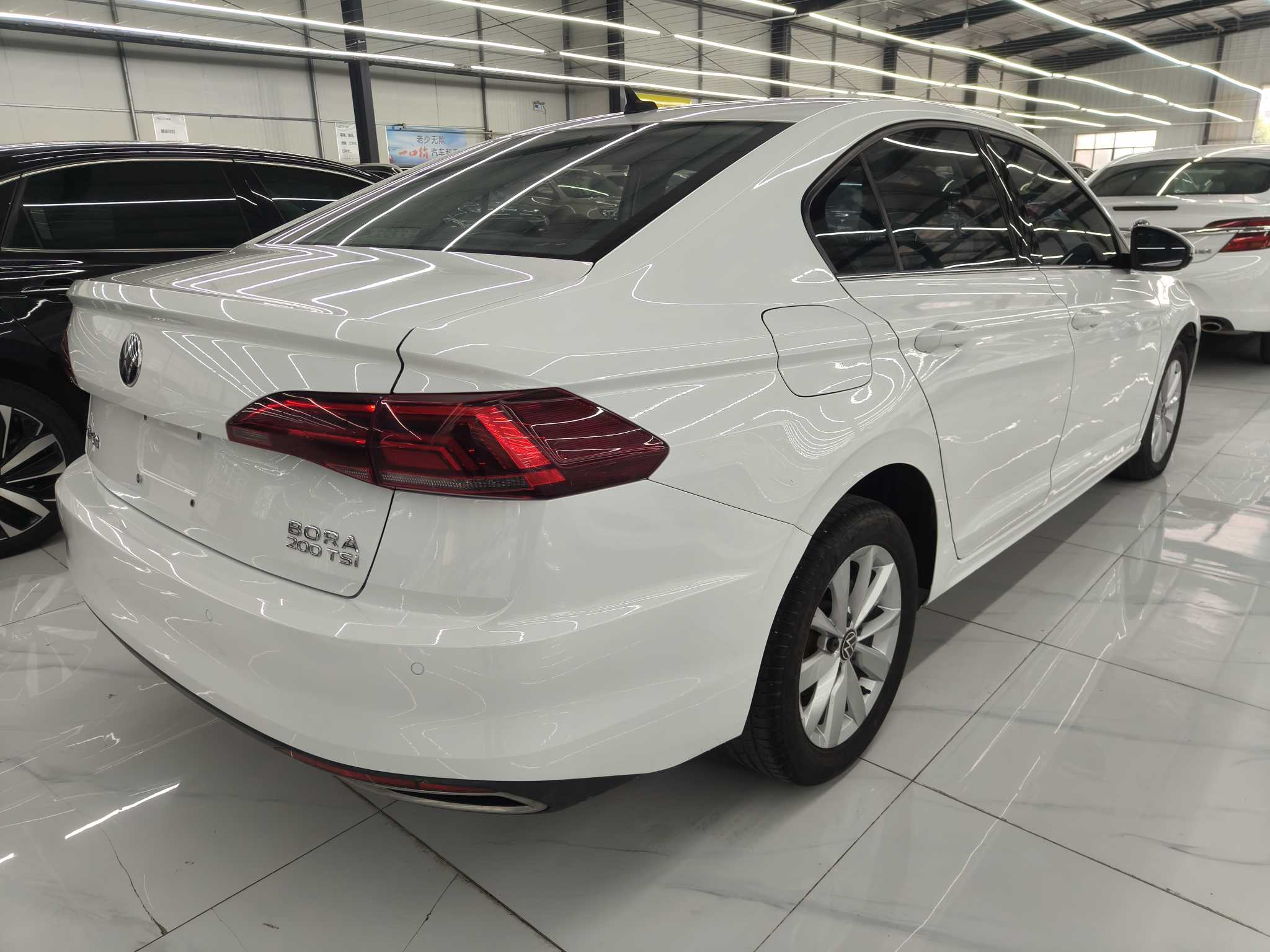 Volkswagen Bora 2021 imagem de carro #5