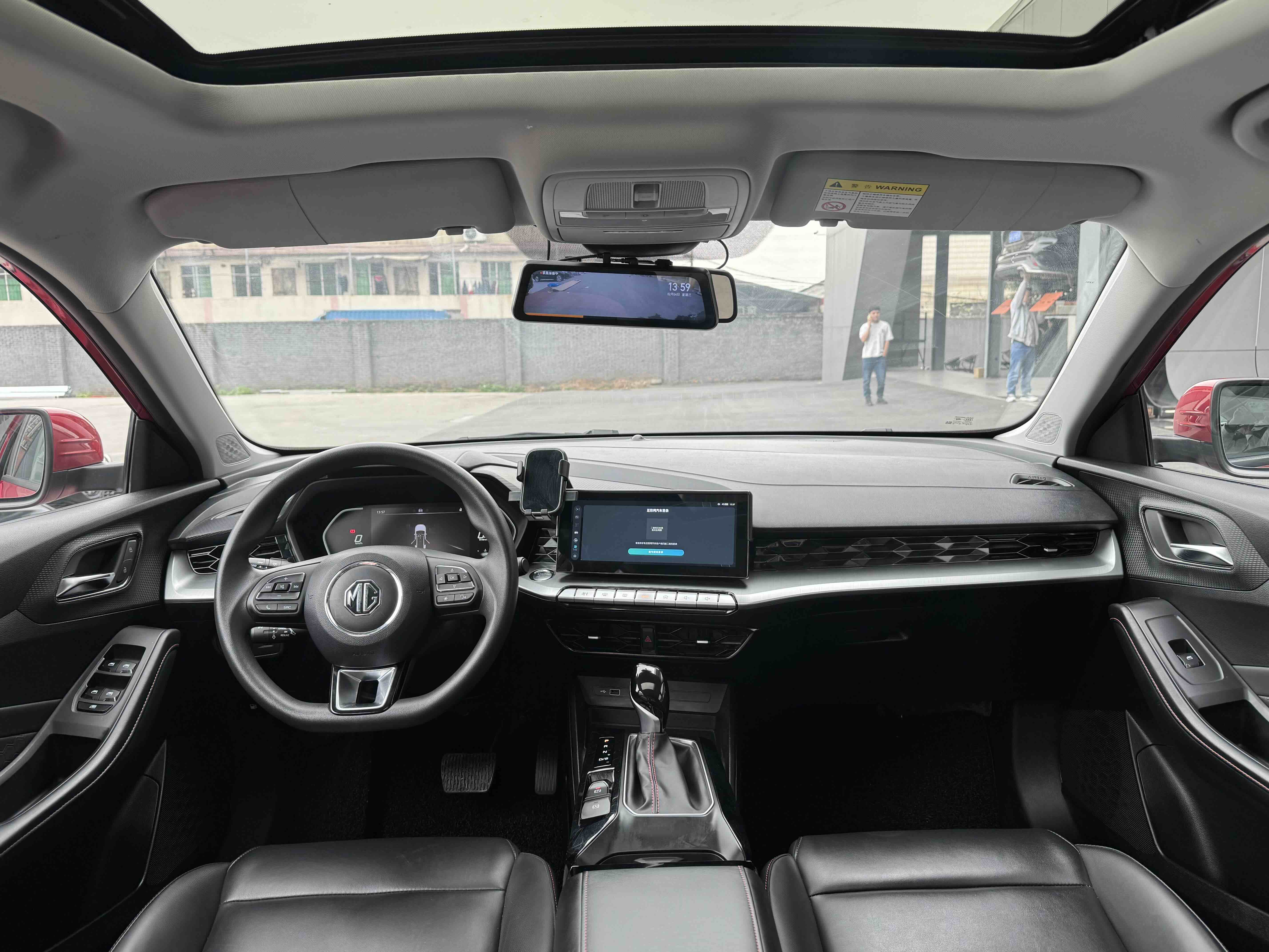 5 2022 immagine di auto #5