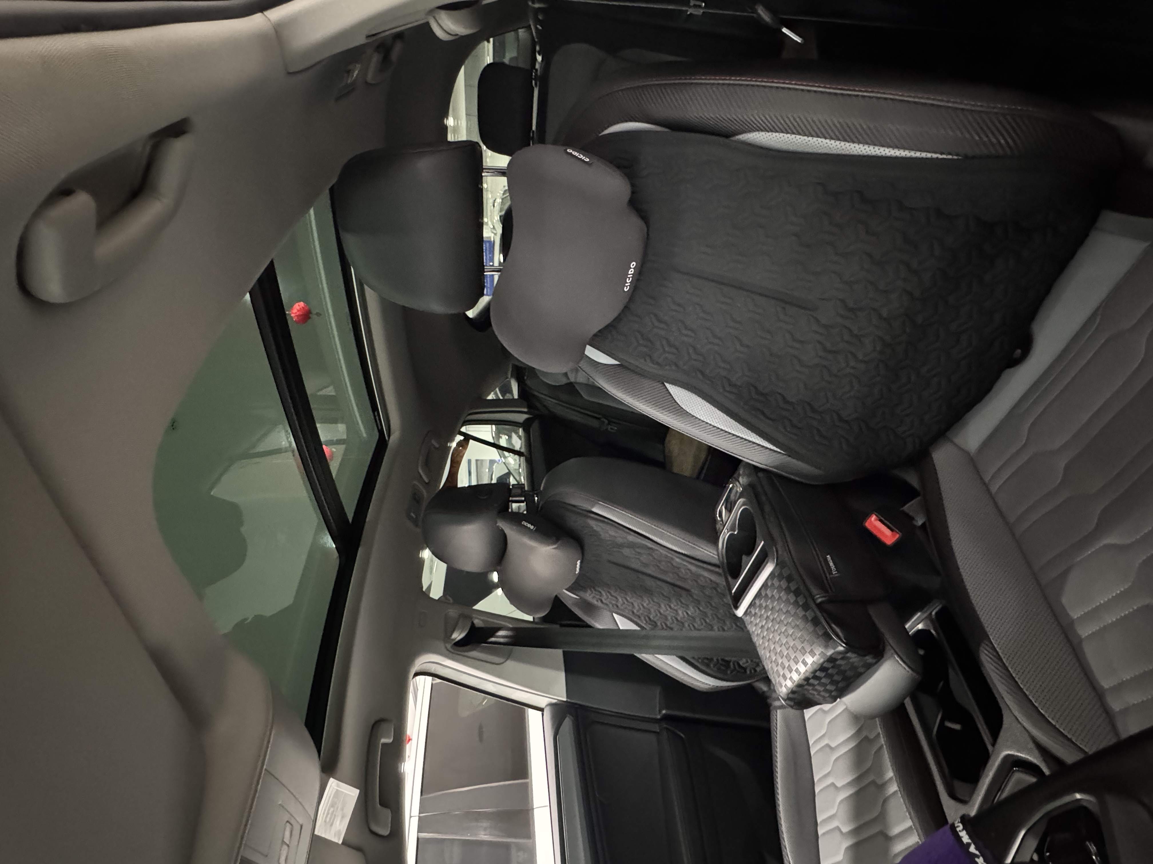 Volkswagen Tiguan X 2021 car image #5