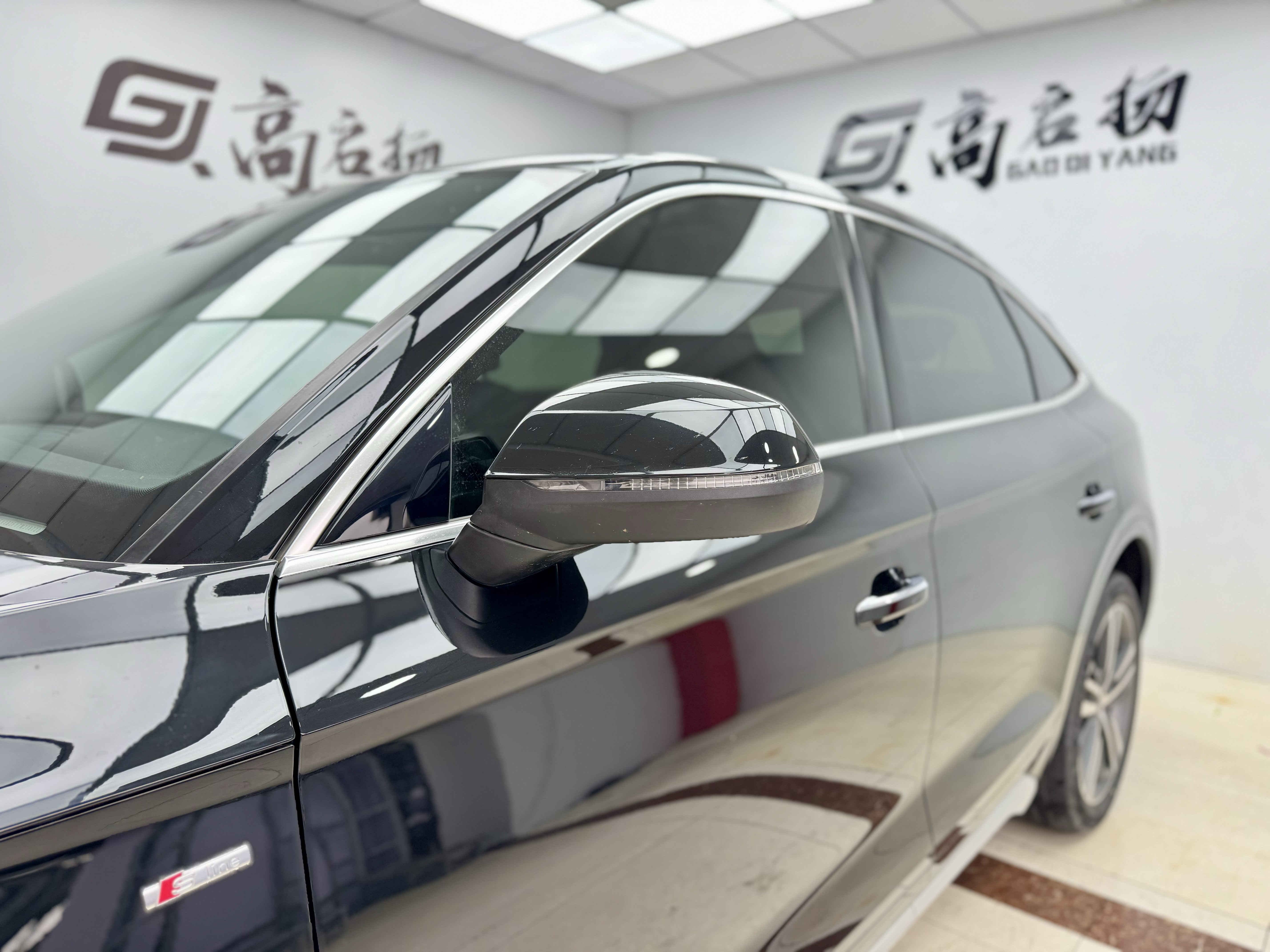 Audi Q5L Sportback 2021 изображение автомобиля #5