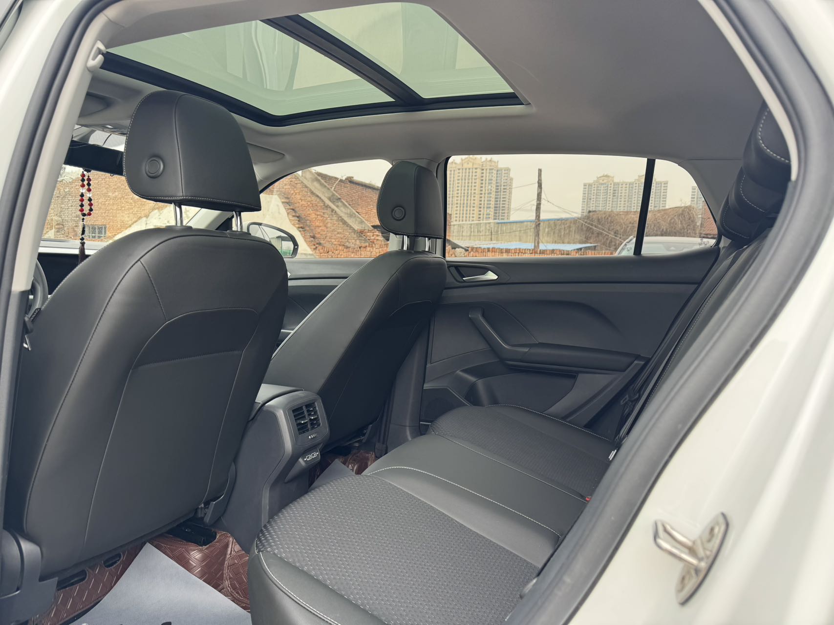 Volkswagen Tacqua 2022 car image #5