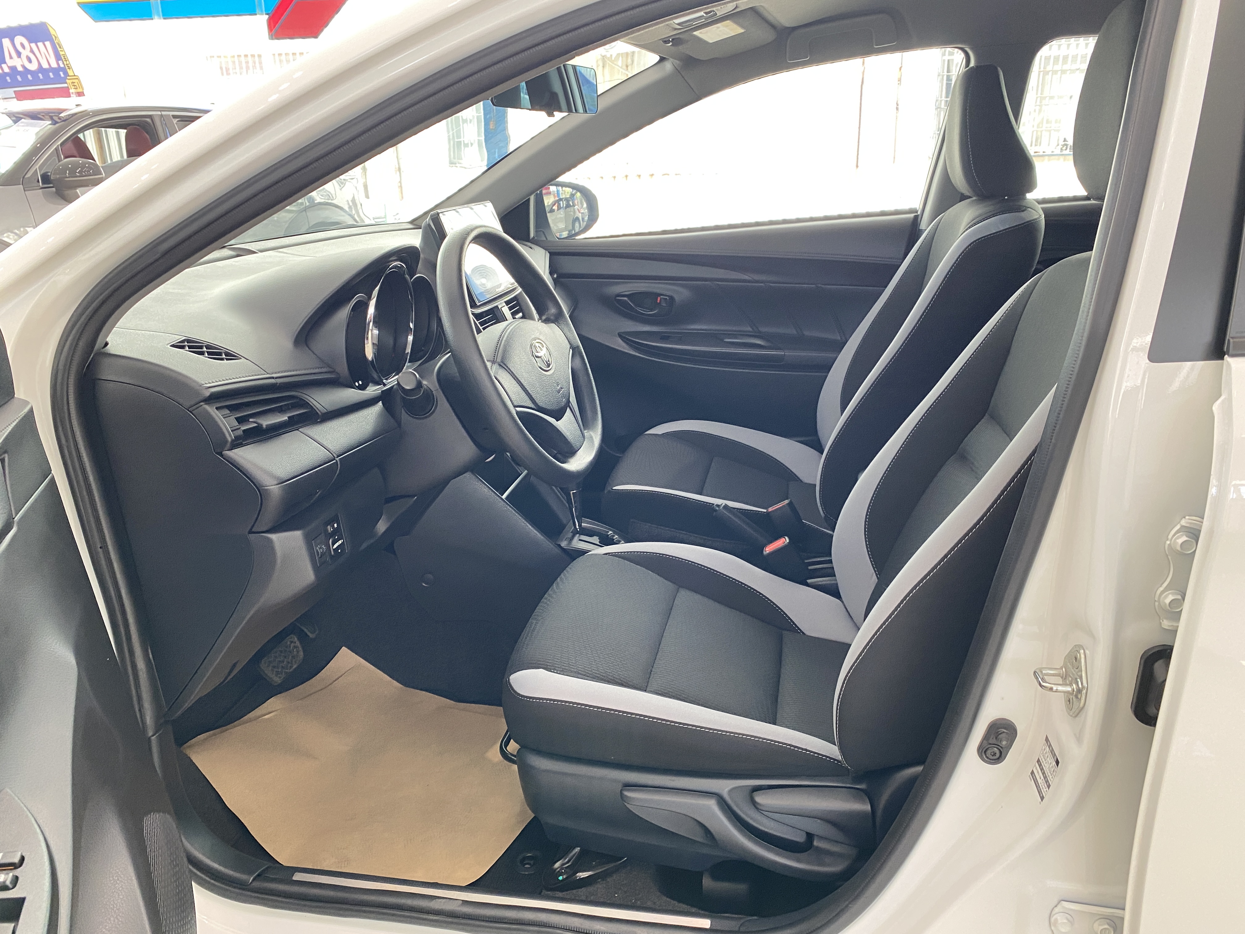 Yaris L Zhixuan 2021 car image #5