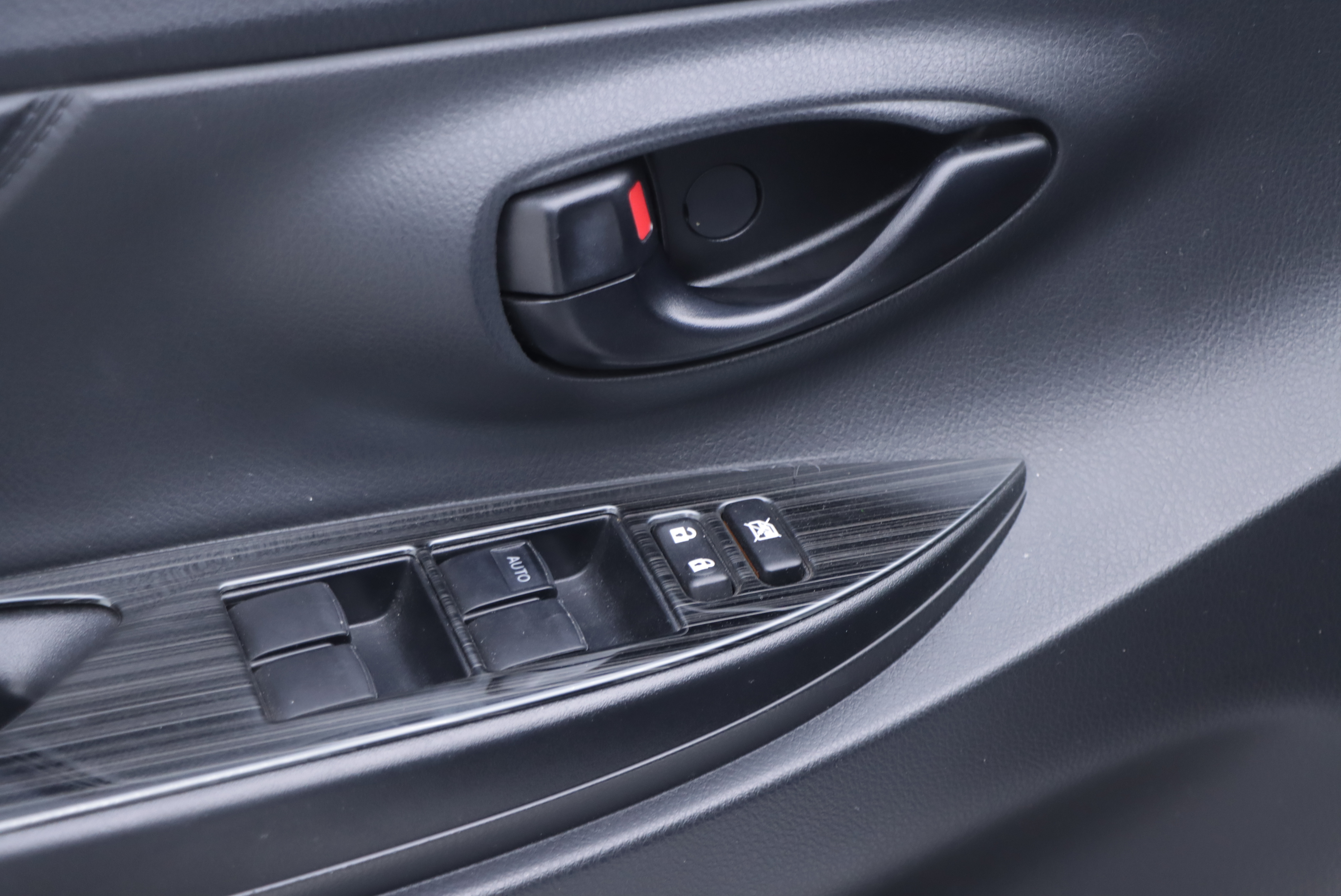 Toyota Yaris L Zhixuan 2021 image de voiture #5