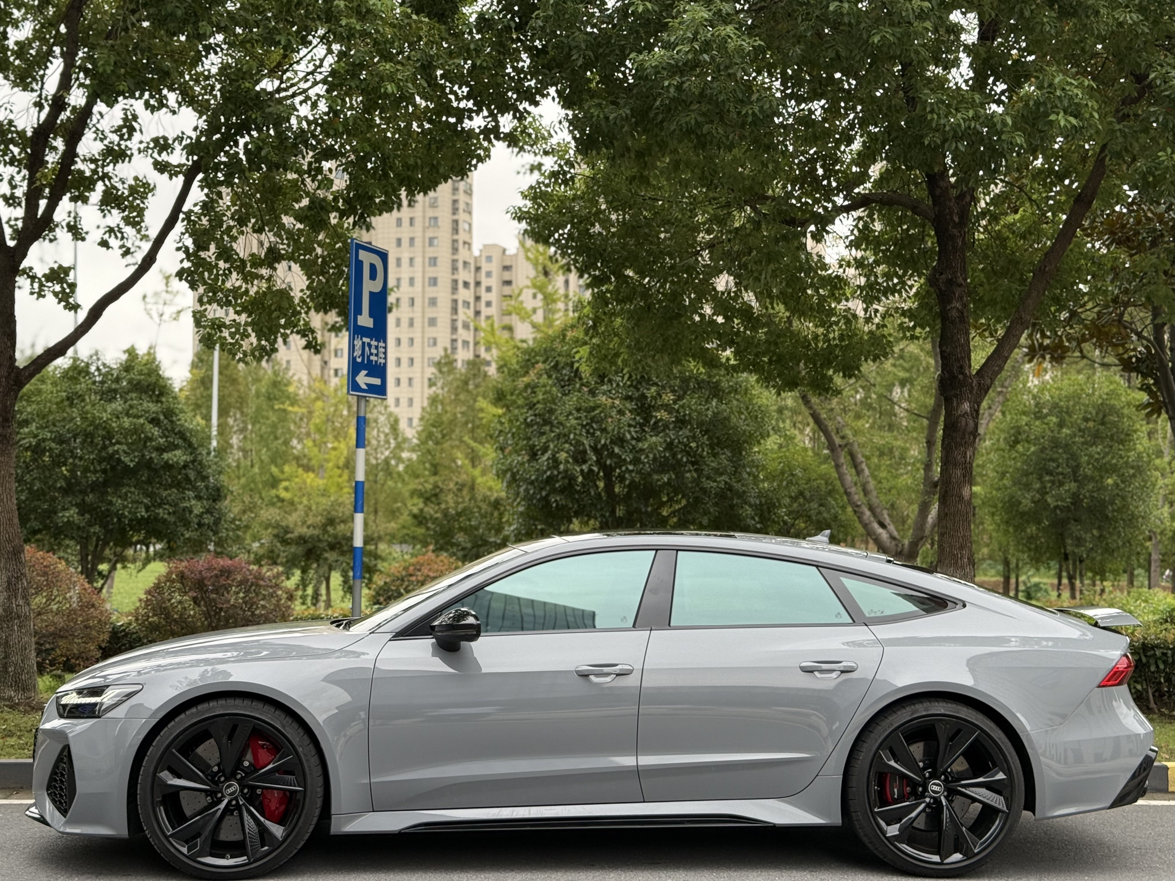 Audi RS 7 2021 #5 Audi RS 7 2021 car image #5