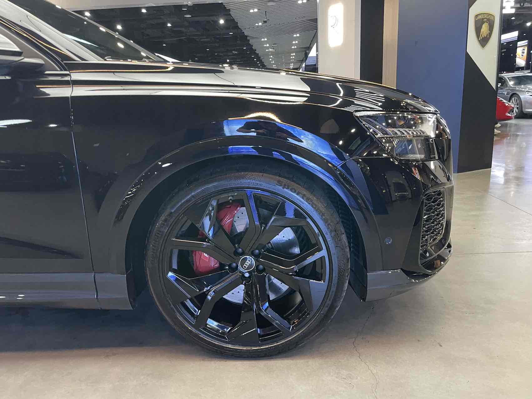 Audi RS Q8 2021 car image #5