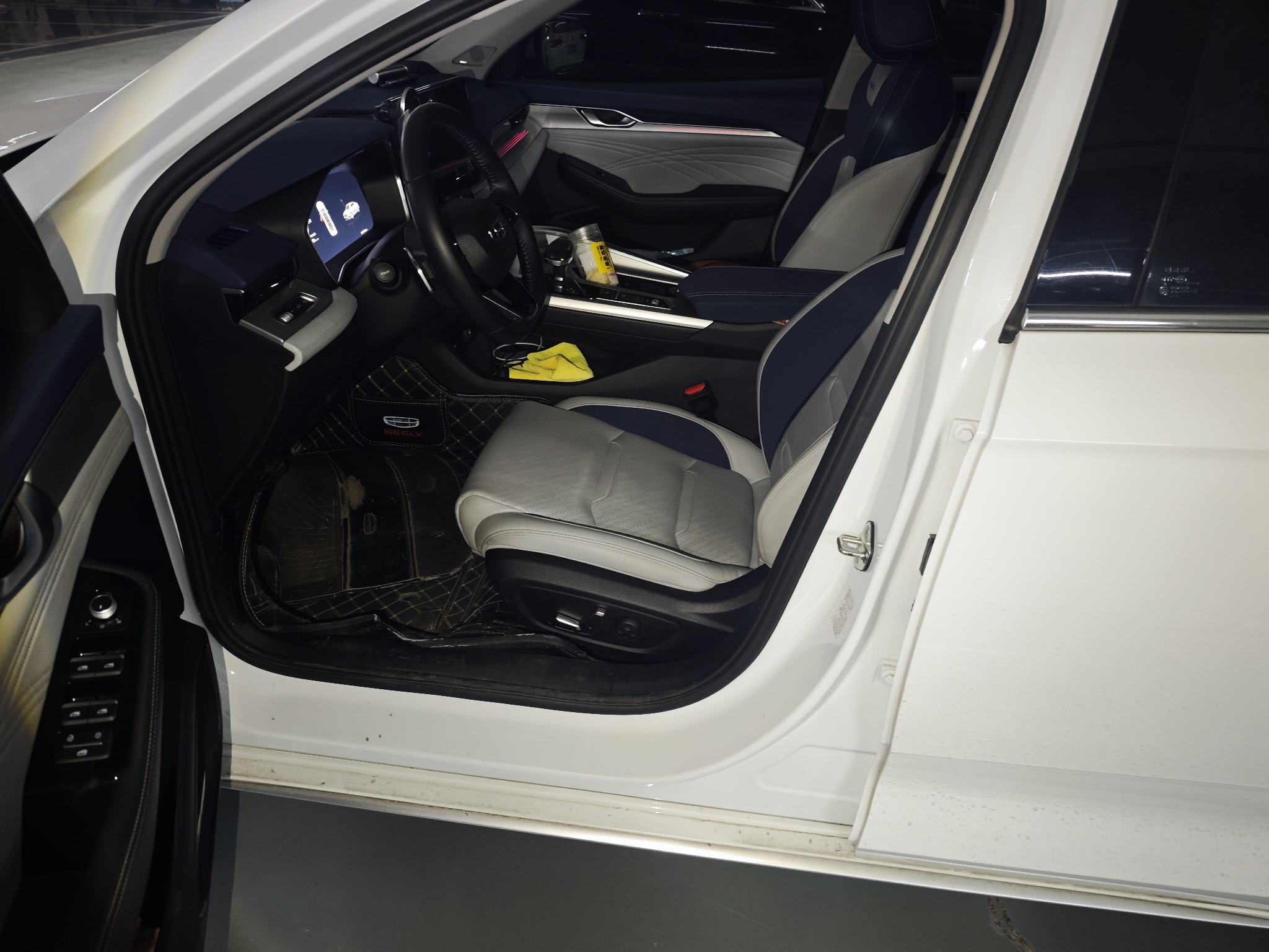 GEELY Preface 2021 immagine di auto #5
