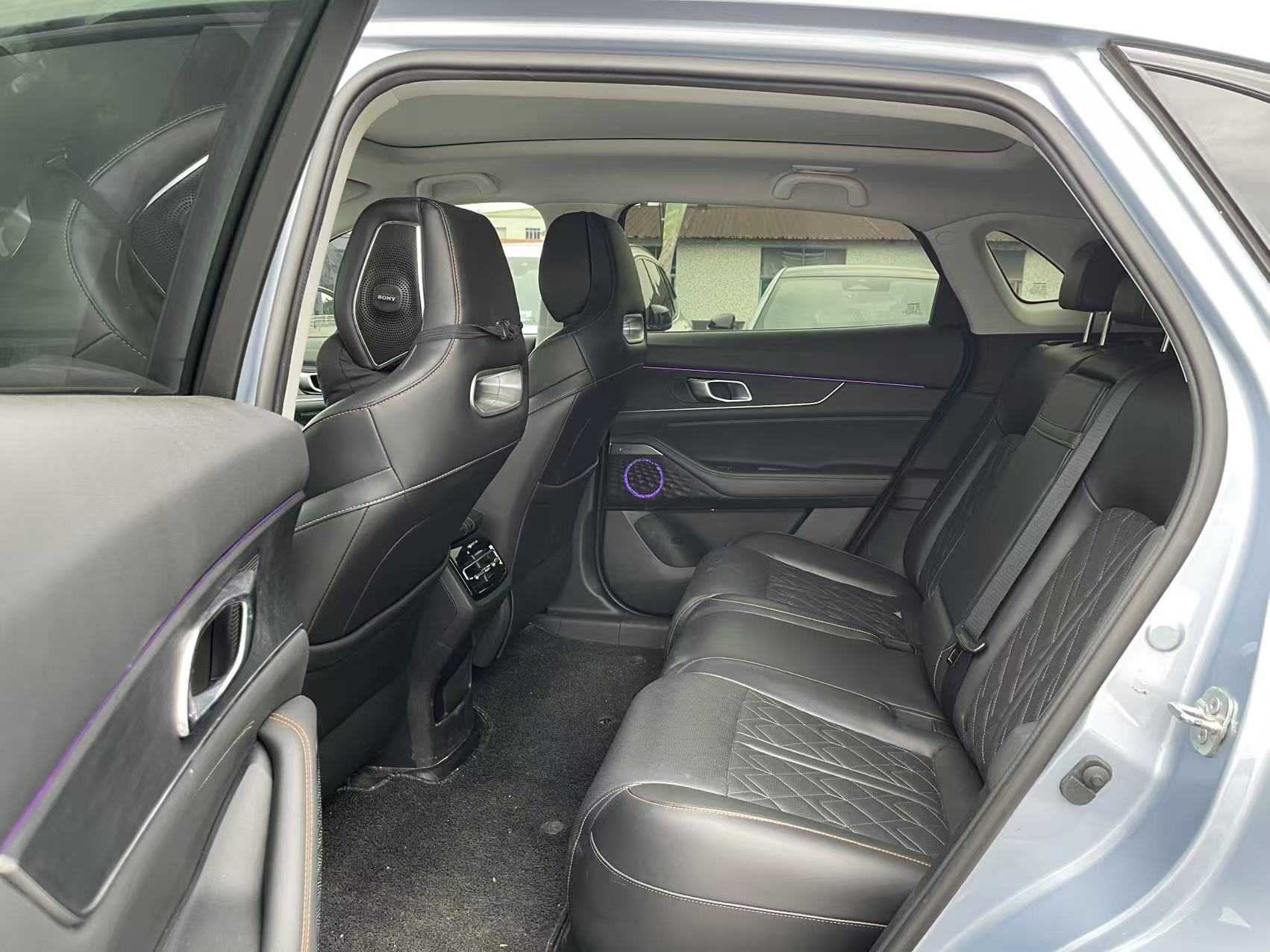 Changan UNI-K 2021 immagine di auto #5