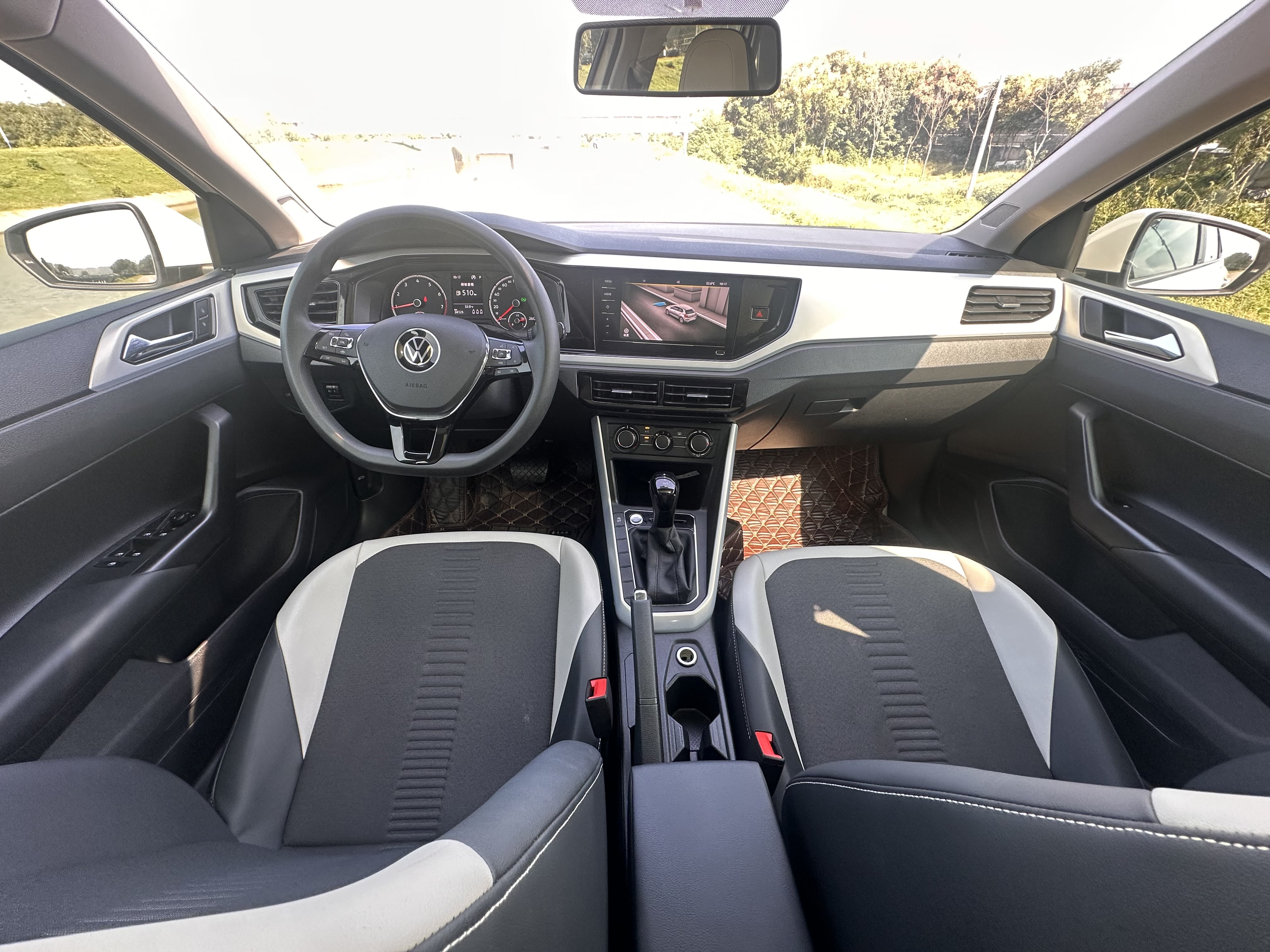 Polo 2021 car image #5