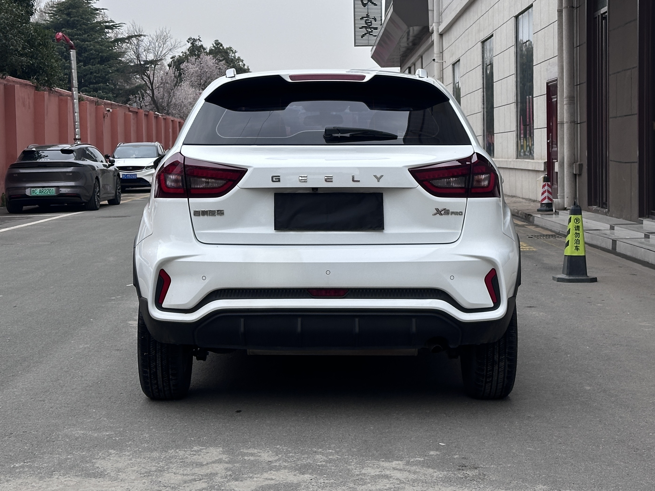 GEELY Vision X3 2022 car image #5