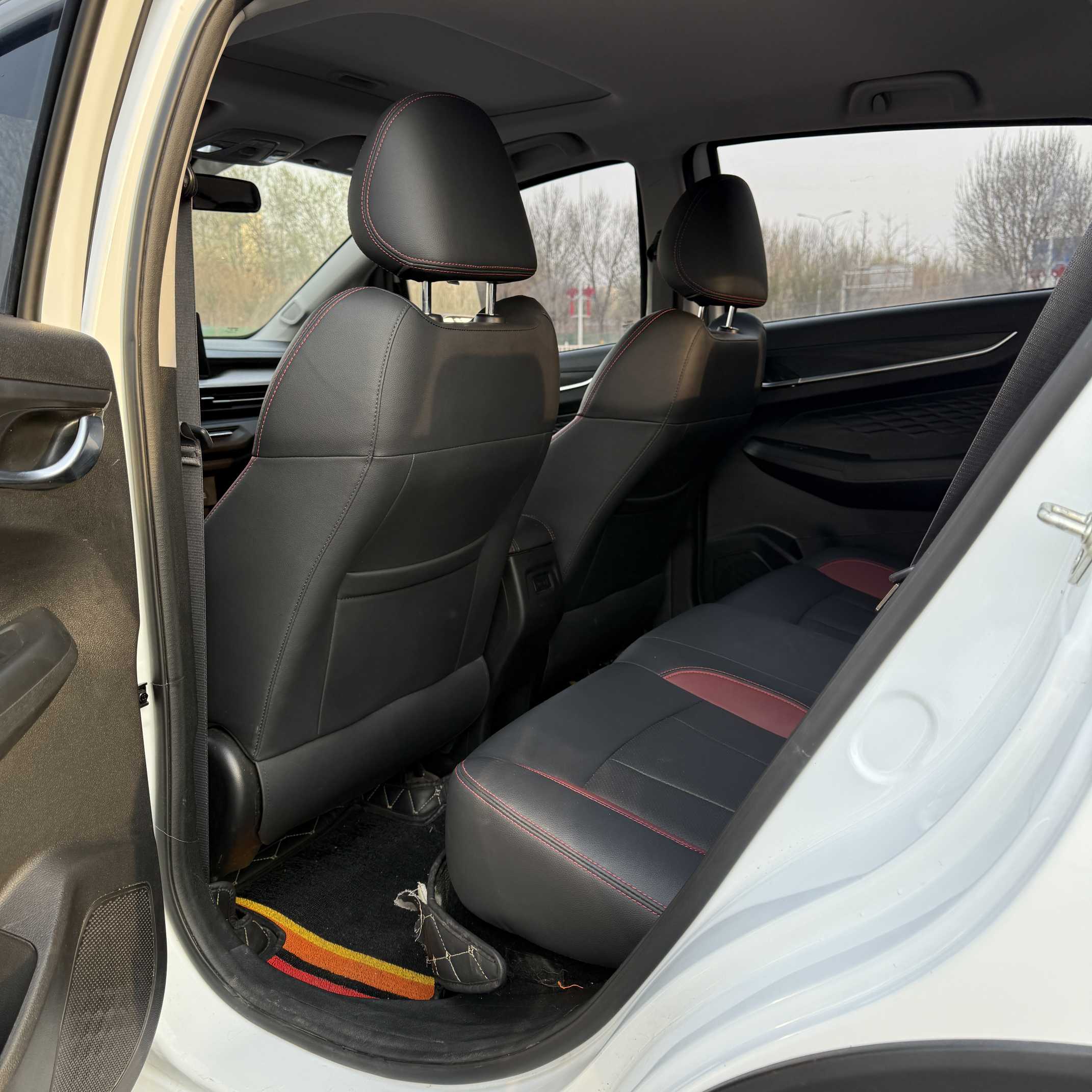 Vision X3 2022 car image #5